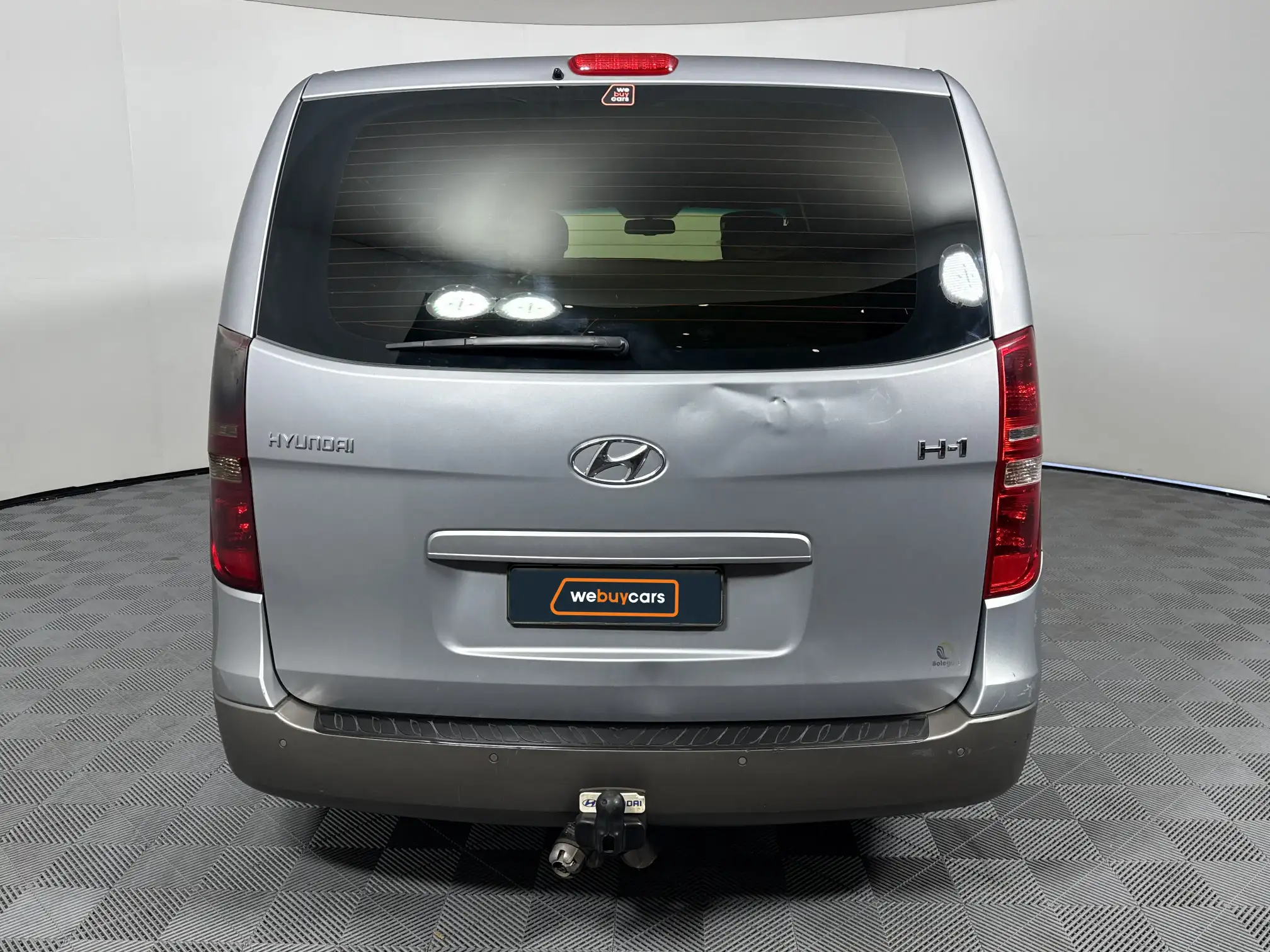 Hyundai H-1