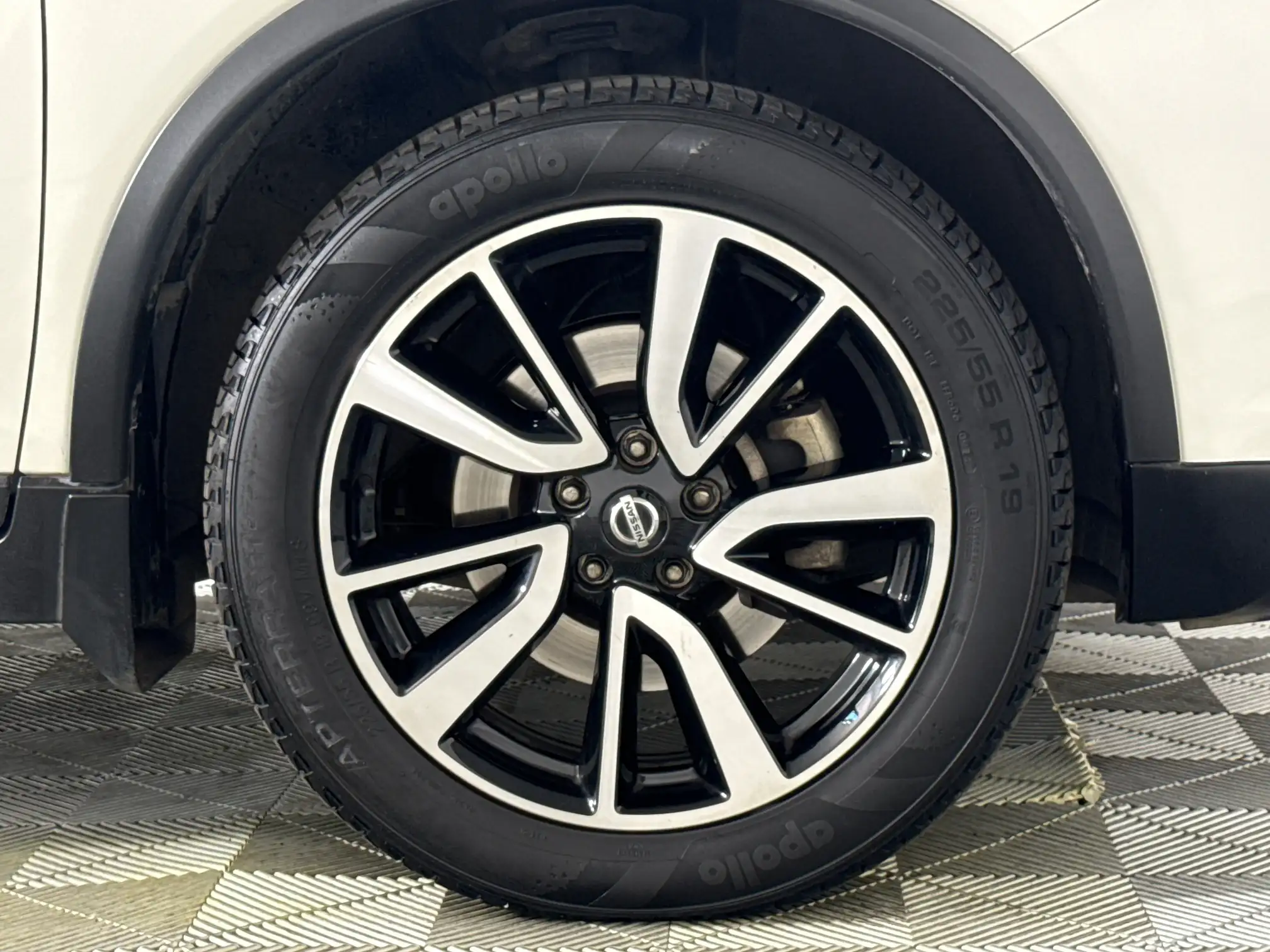 Nissan X Trail