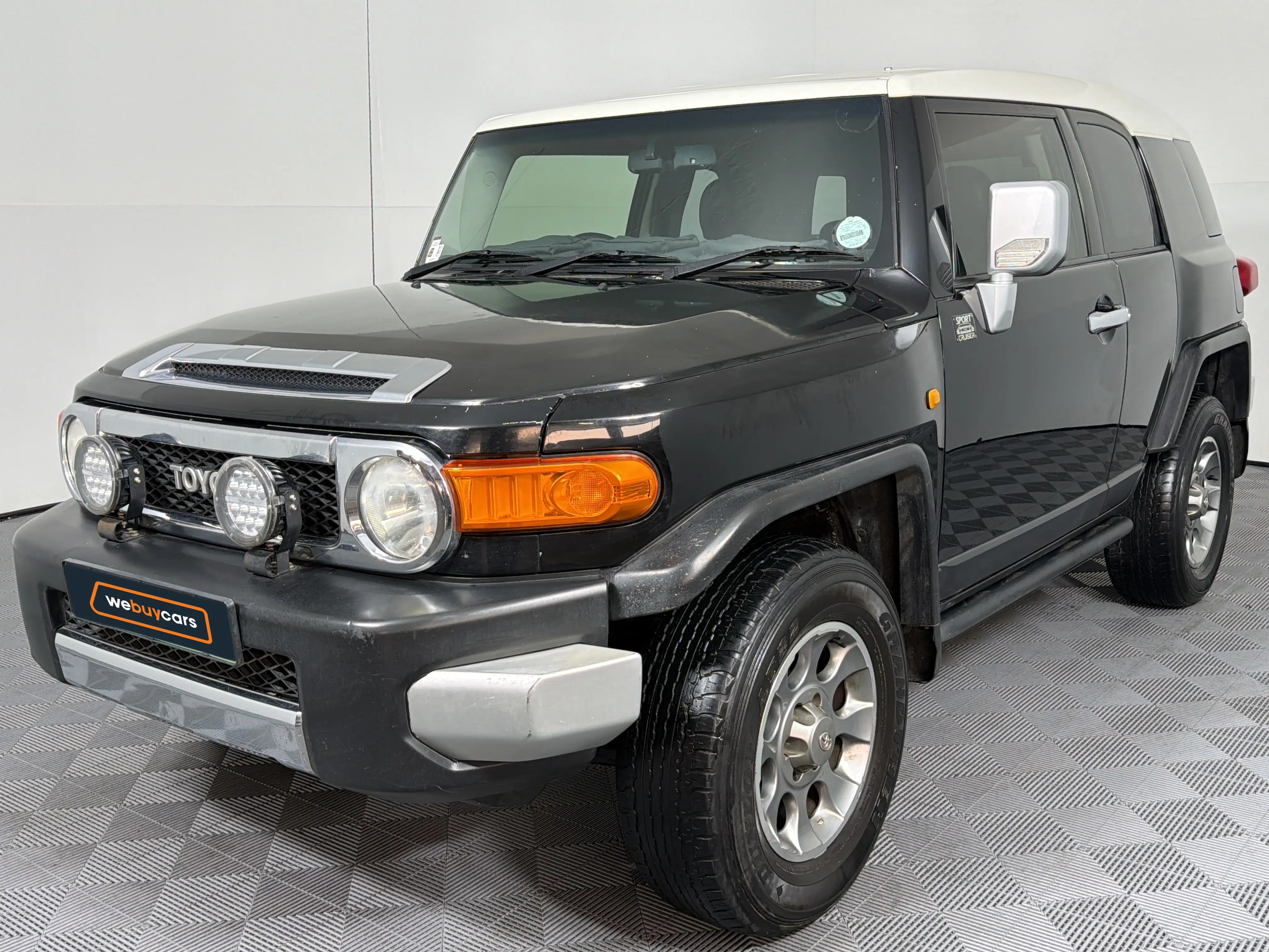 2011 Toyota Land Cruiser FJ 4.0 V6 Sport Cruiser