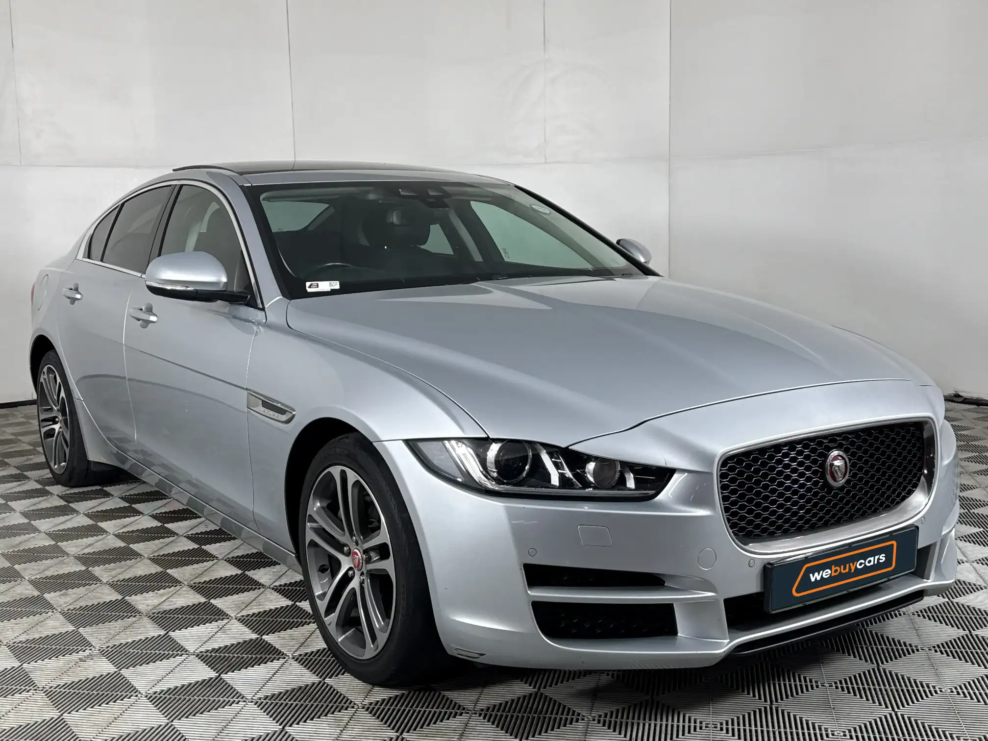 Jaguar XE