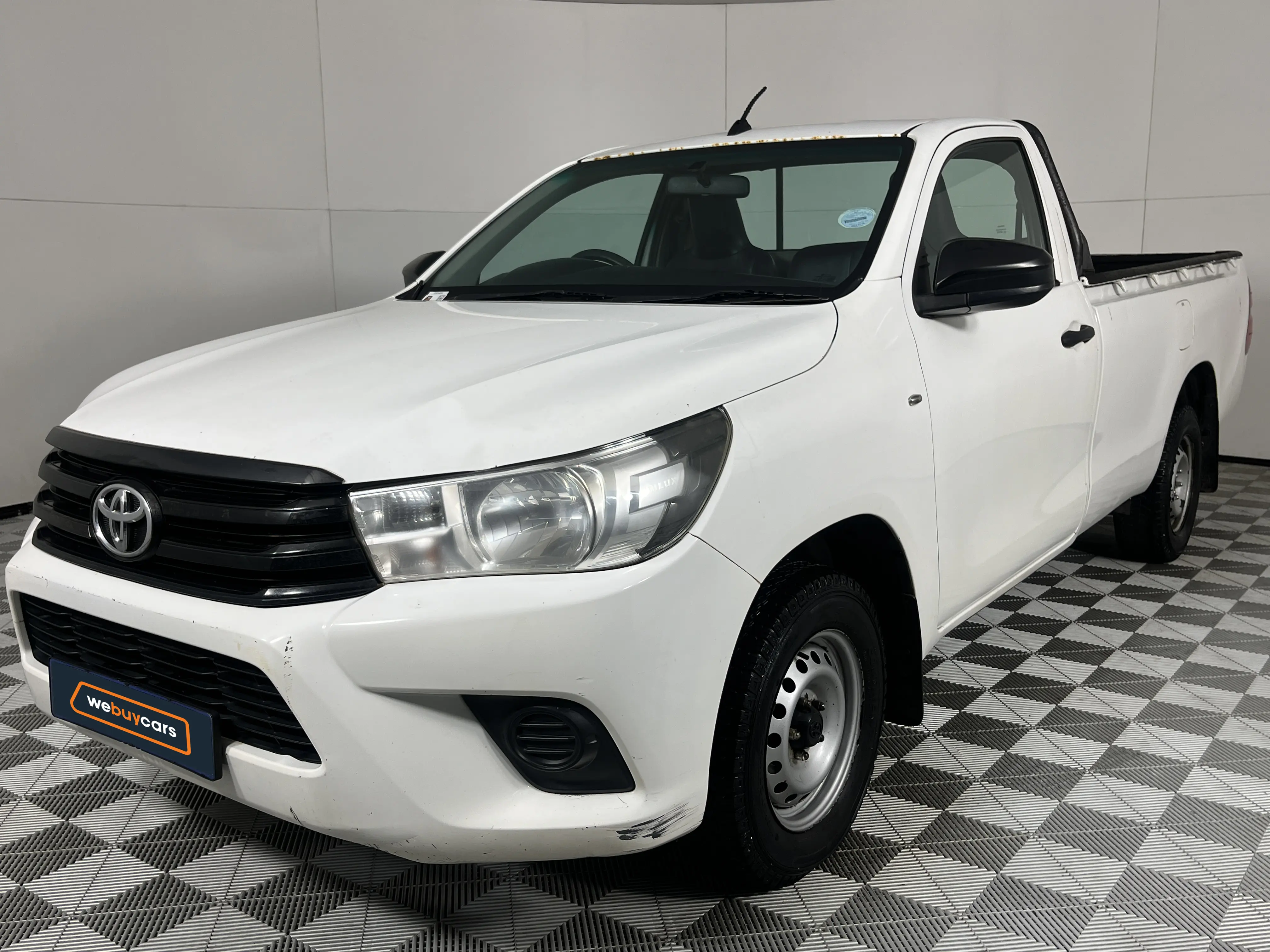 2017 Toyota Hilux 2.4 Gd-6 RB SRX Pick Up Single Cab