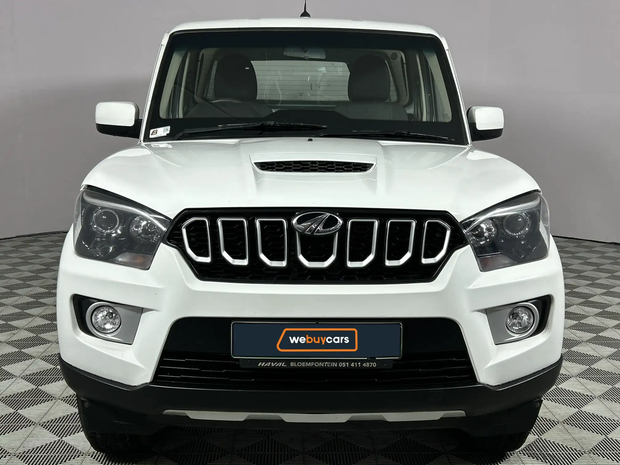 Mahindra PIK UP
