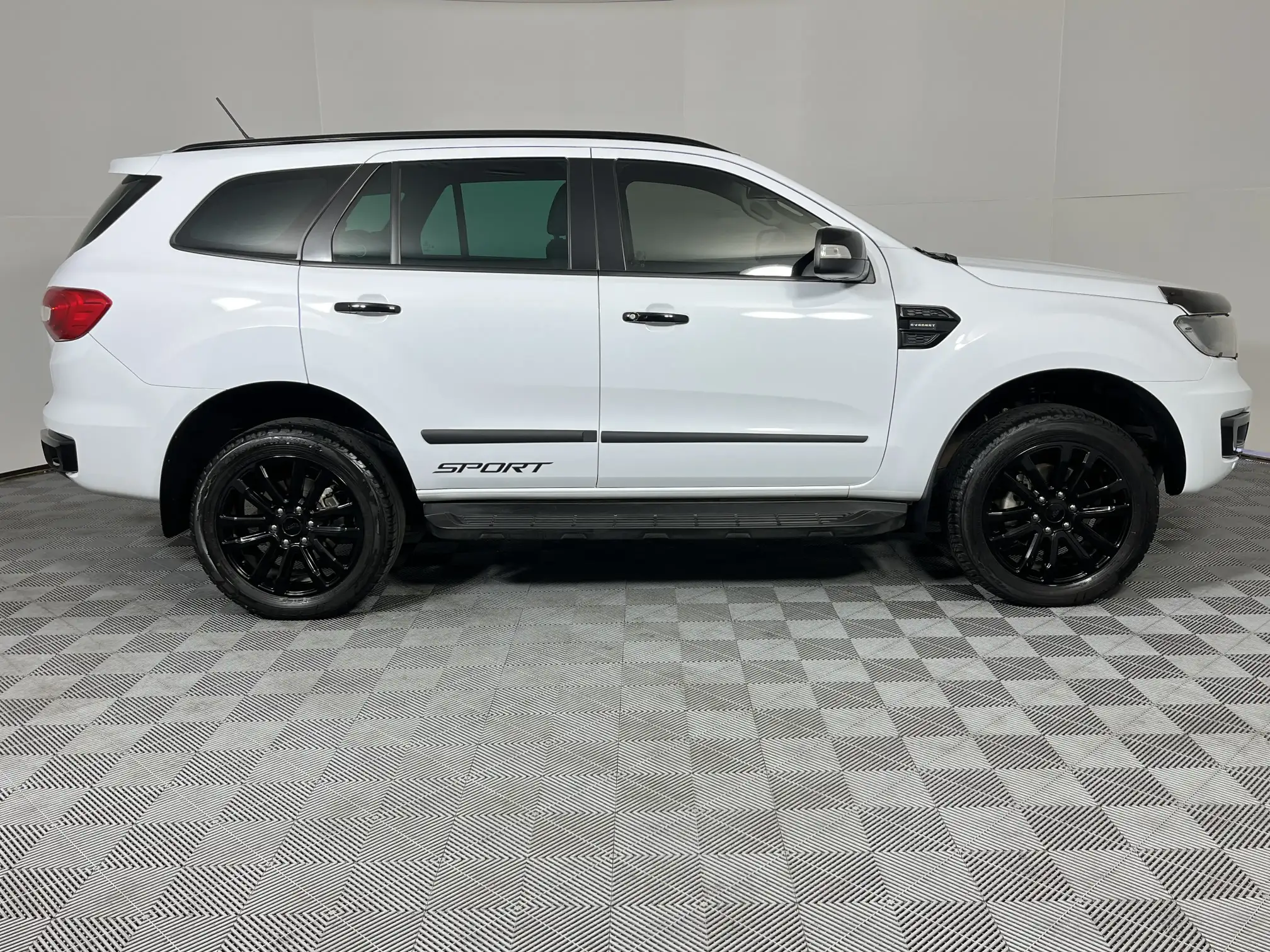 Ford Everest
