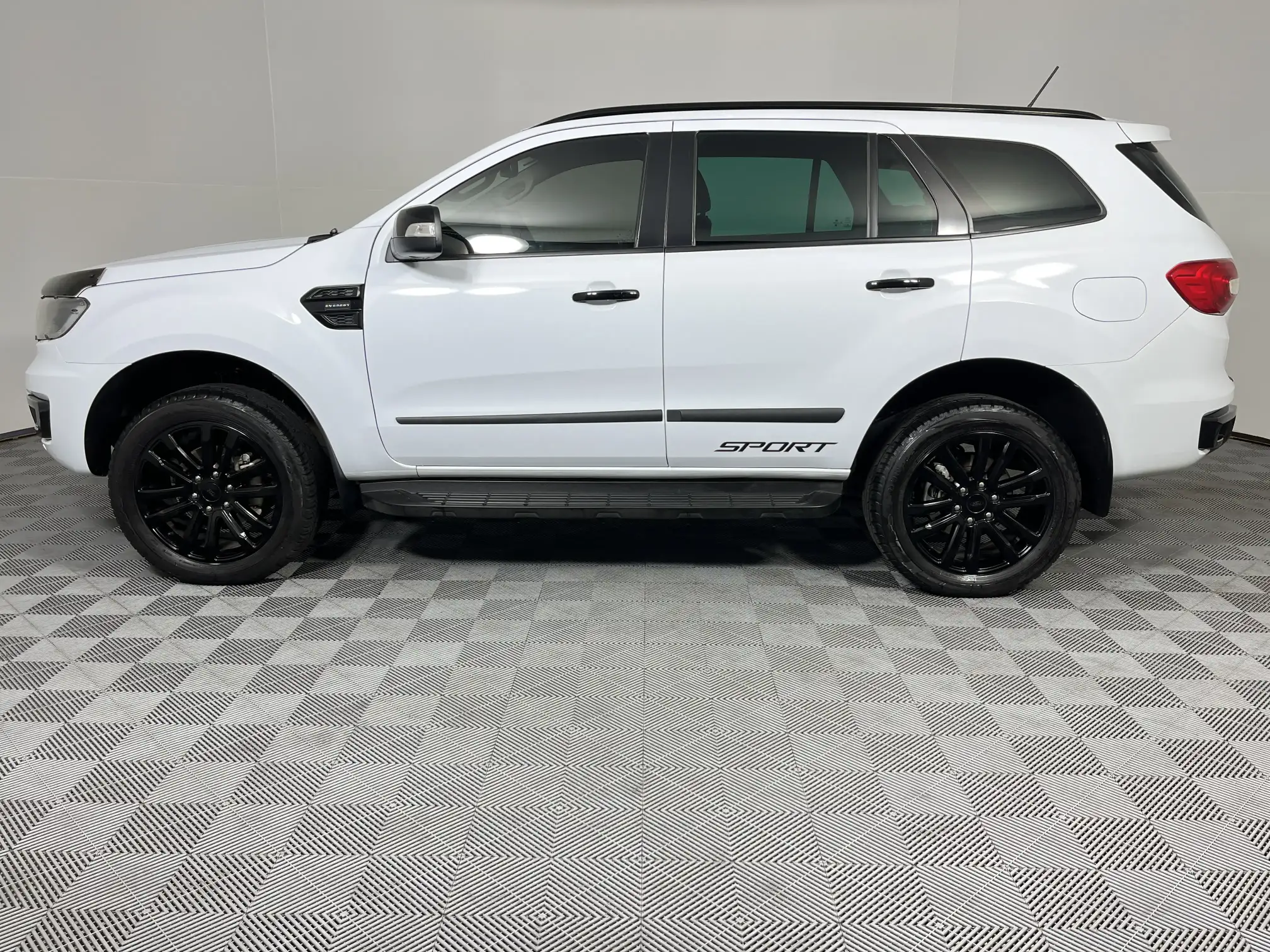 Ford Everest