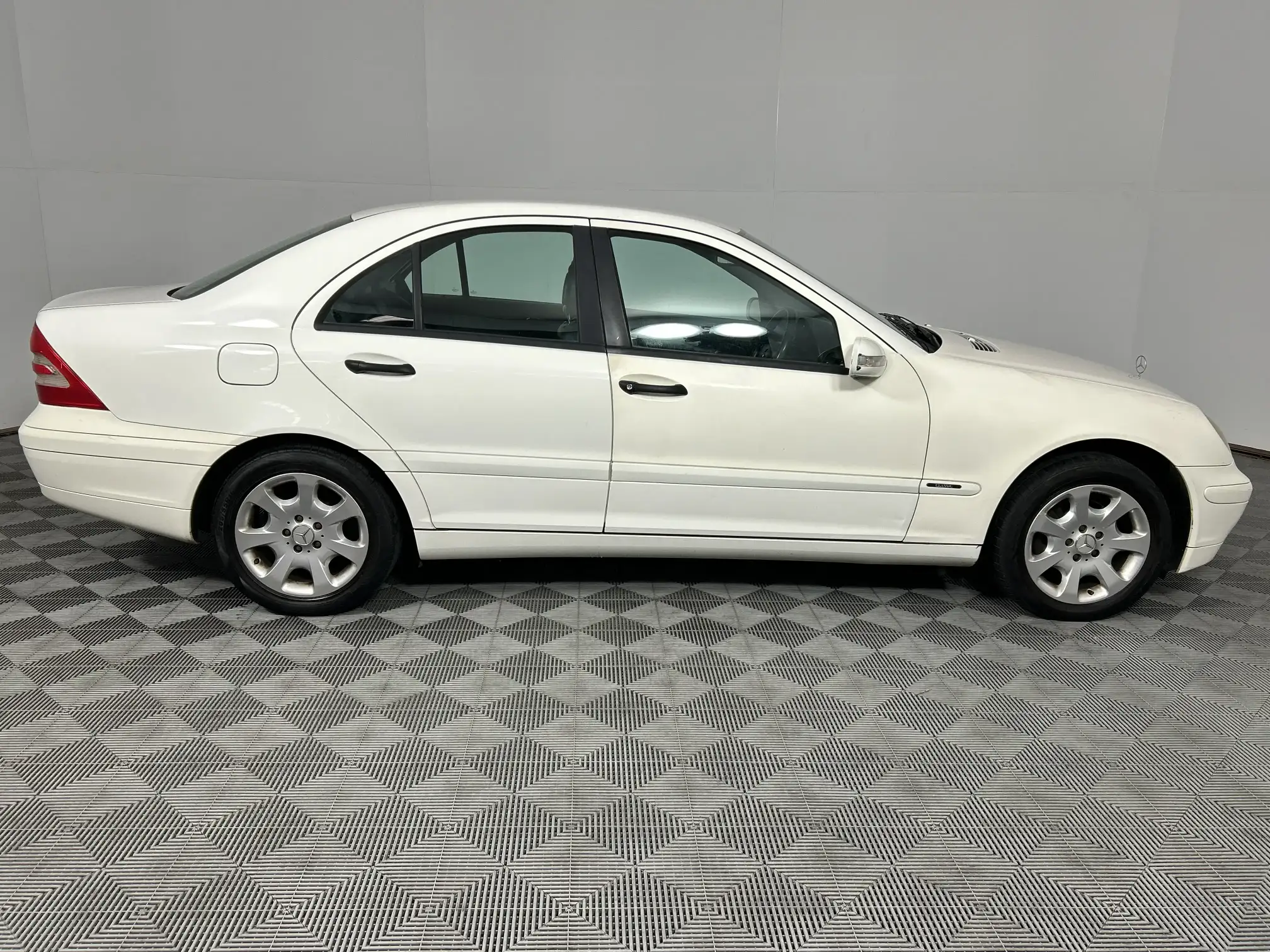 Mercedes-Benz C Class Sedan