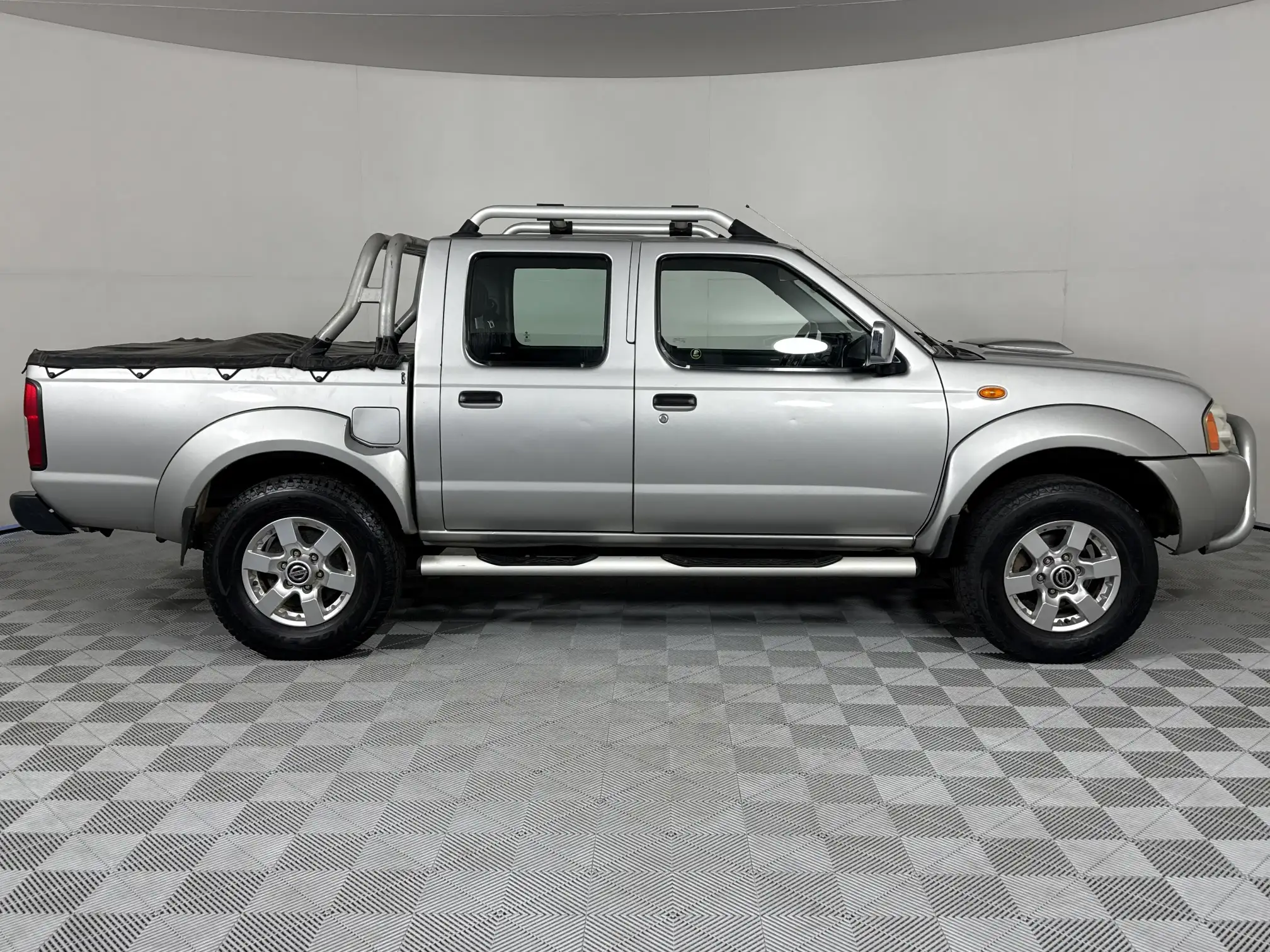 Nissan Hardbody