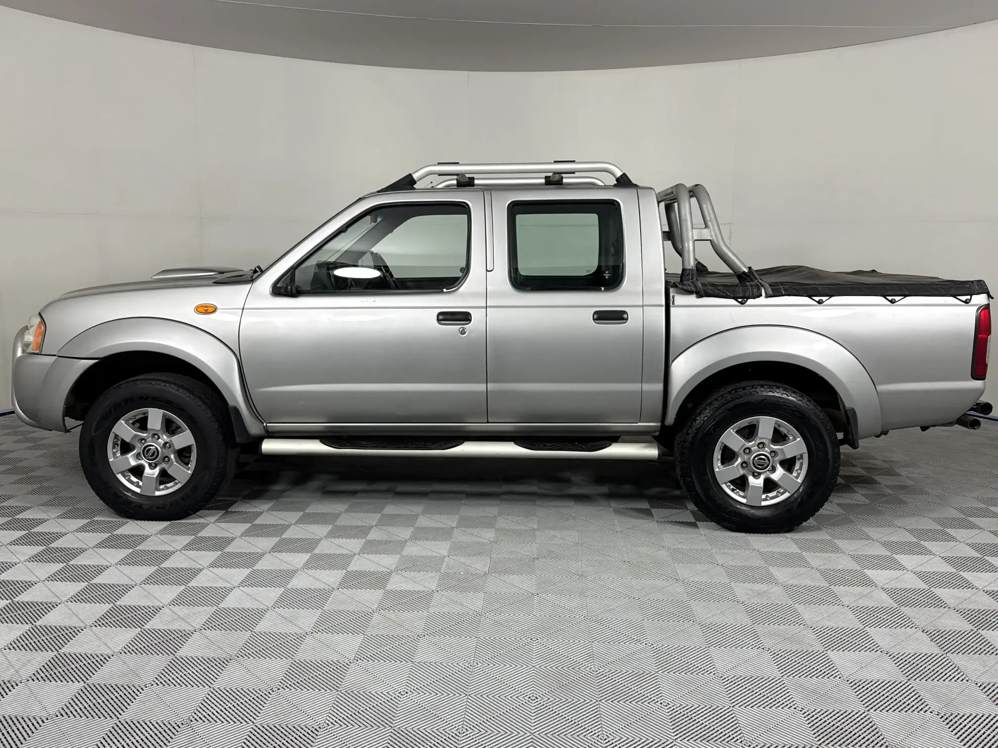 Nissan Hardbody