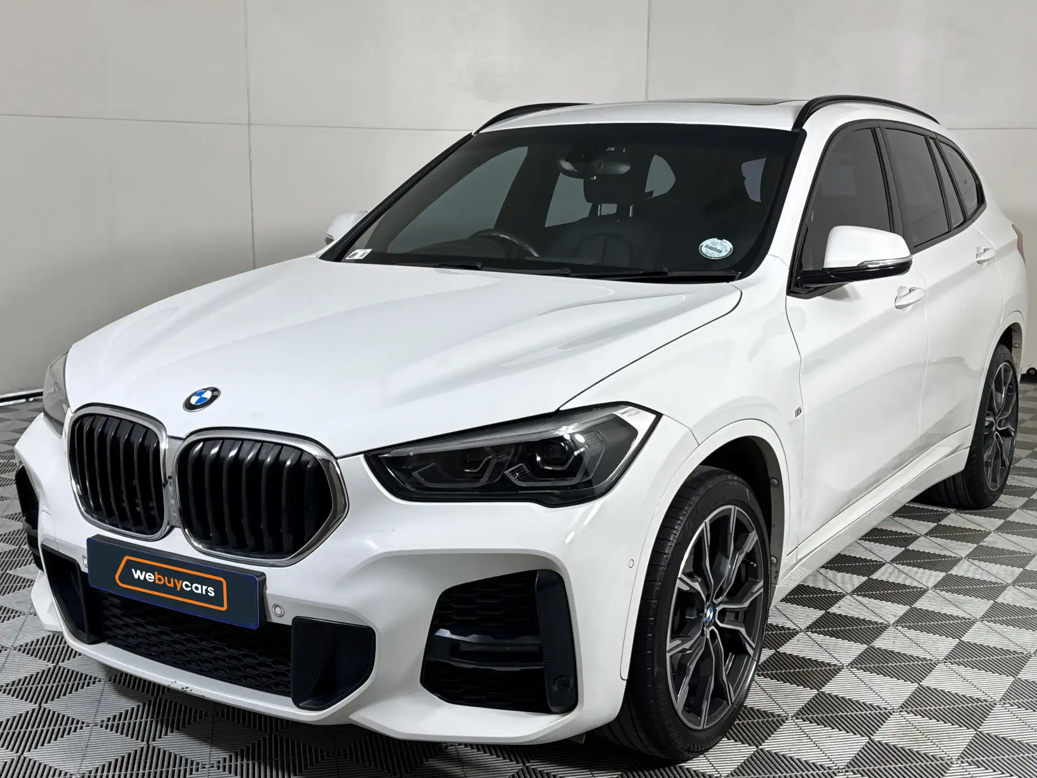 2022 BMW X1