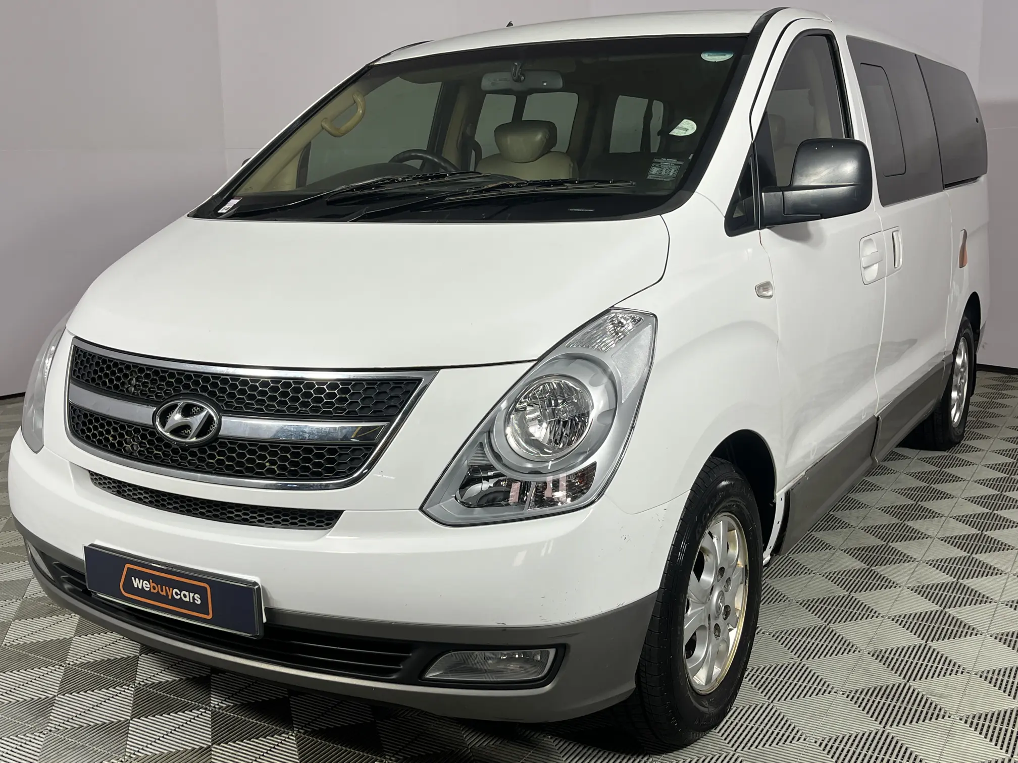 2013 Hyundai H-1 GLS 2.4 Cvvt/ 2.4 Executive