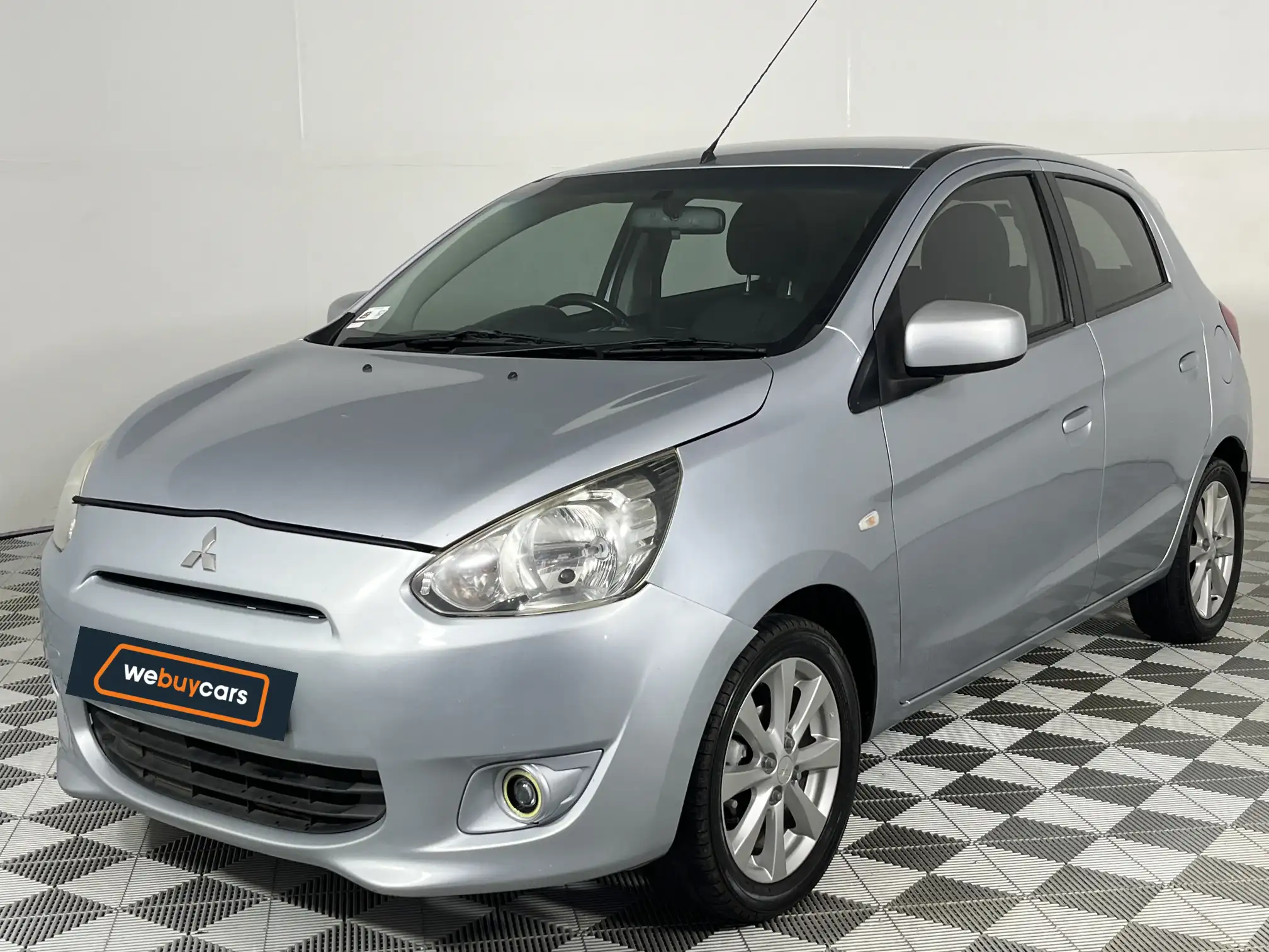 Mitsubishi Mirage