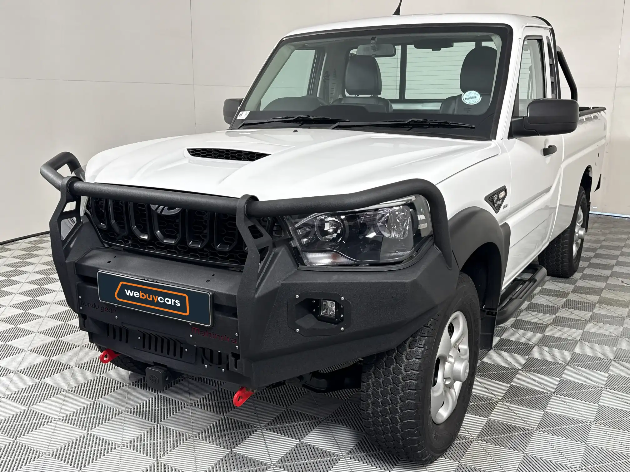 2023 Mahindra PIK UP