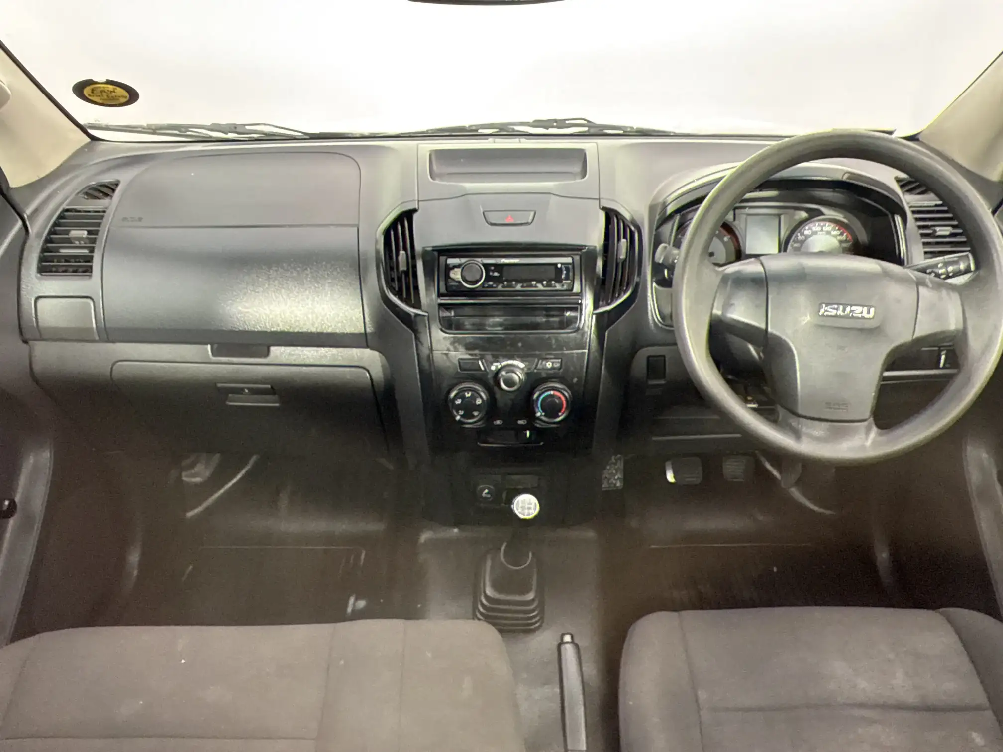 Isuzu D-MAX