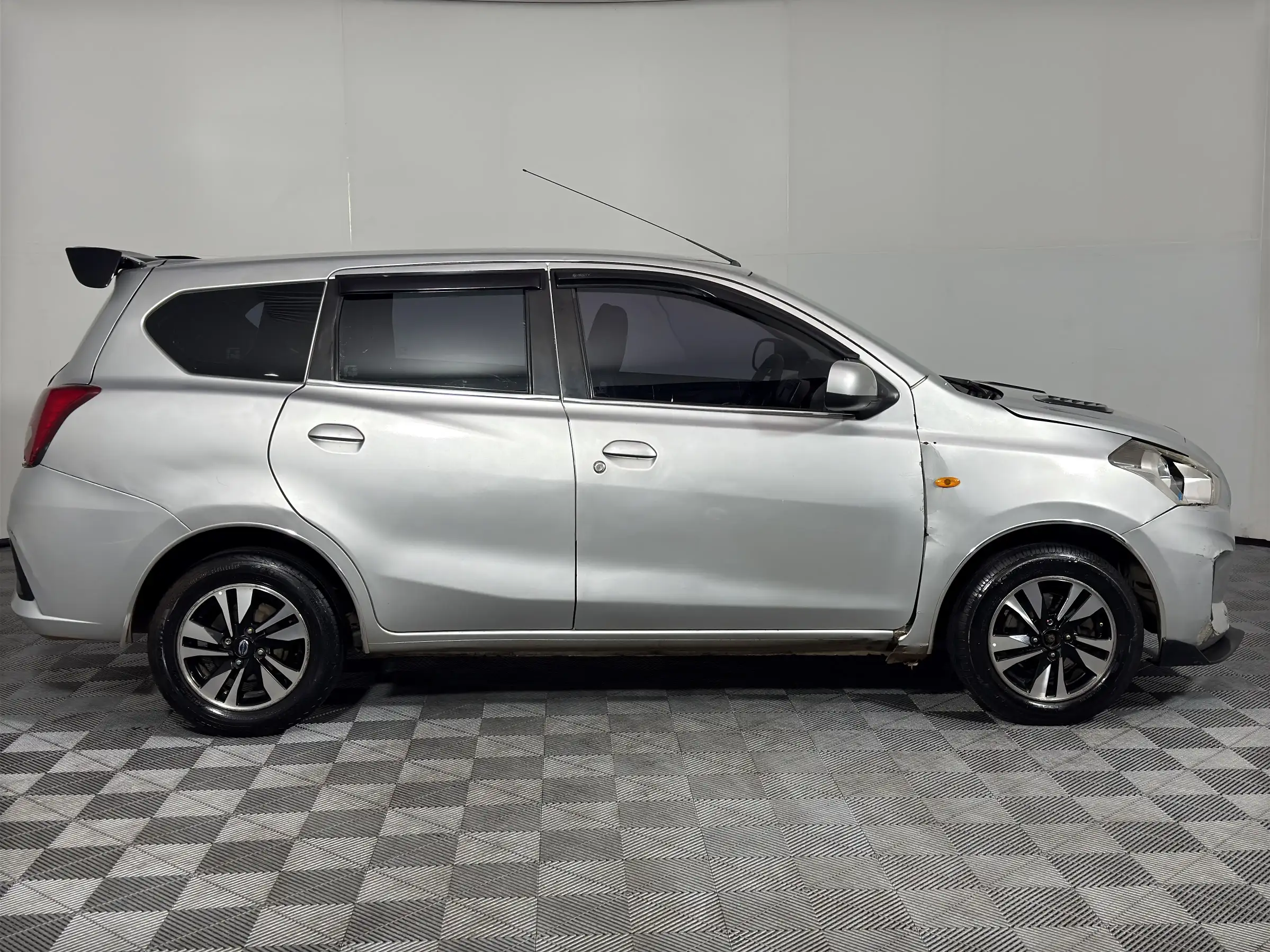 Datsun GO +
