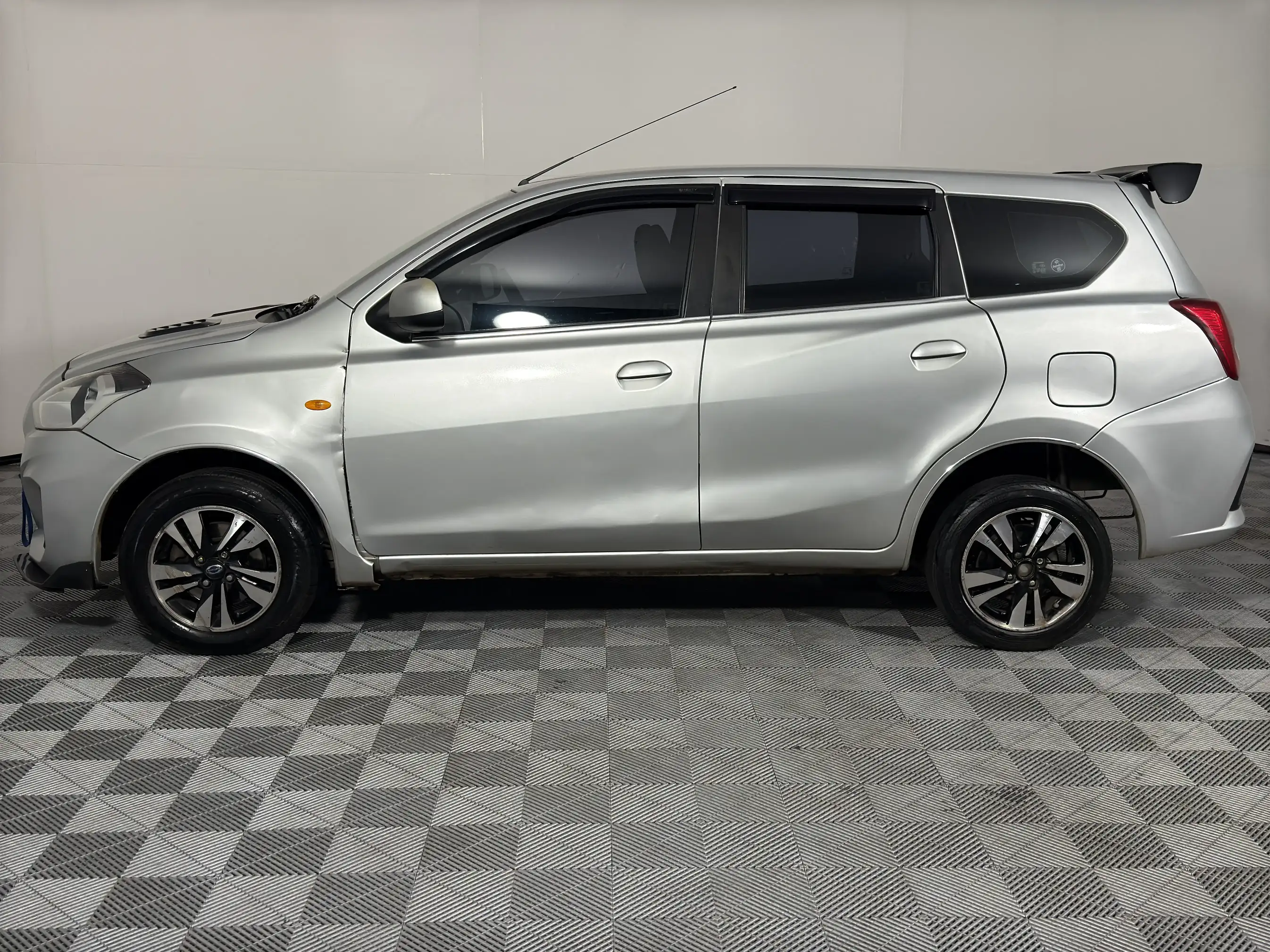 Datsun GO +