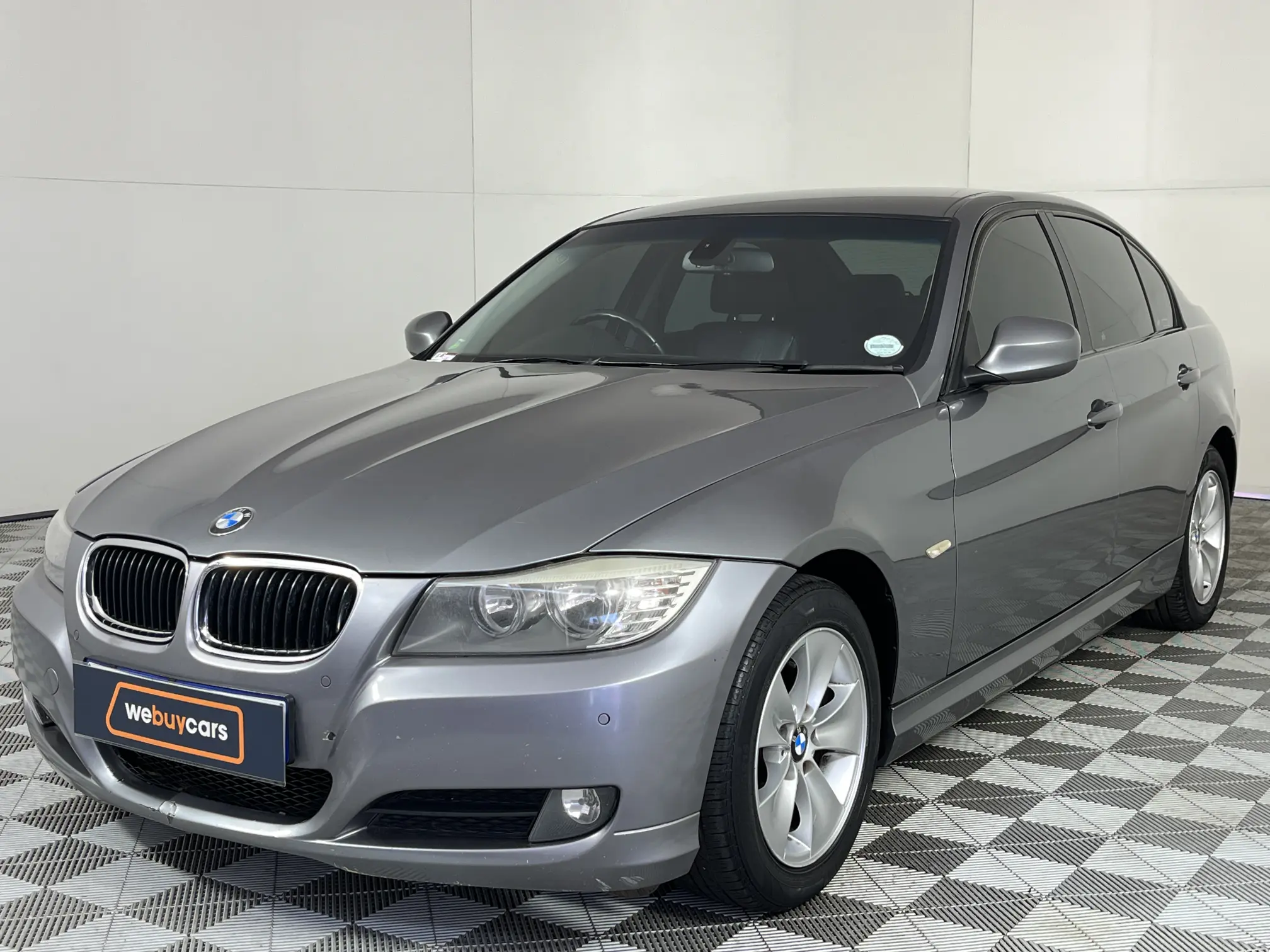 2011 BMW 3 Series 320i Auto (E90)