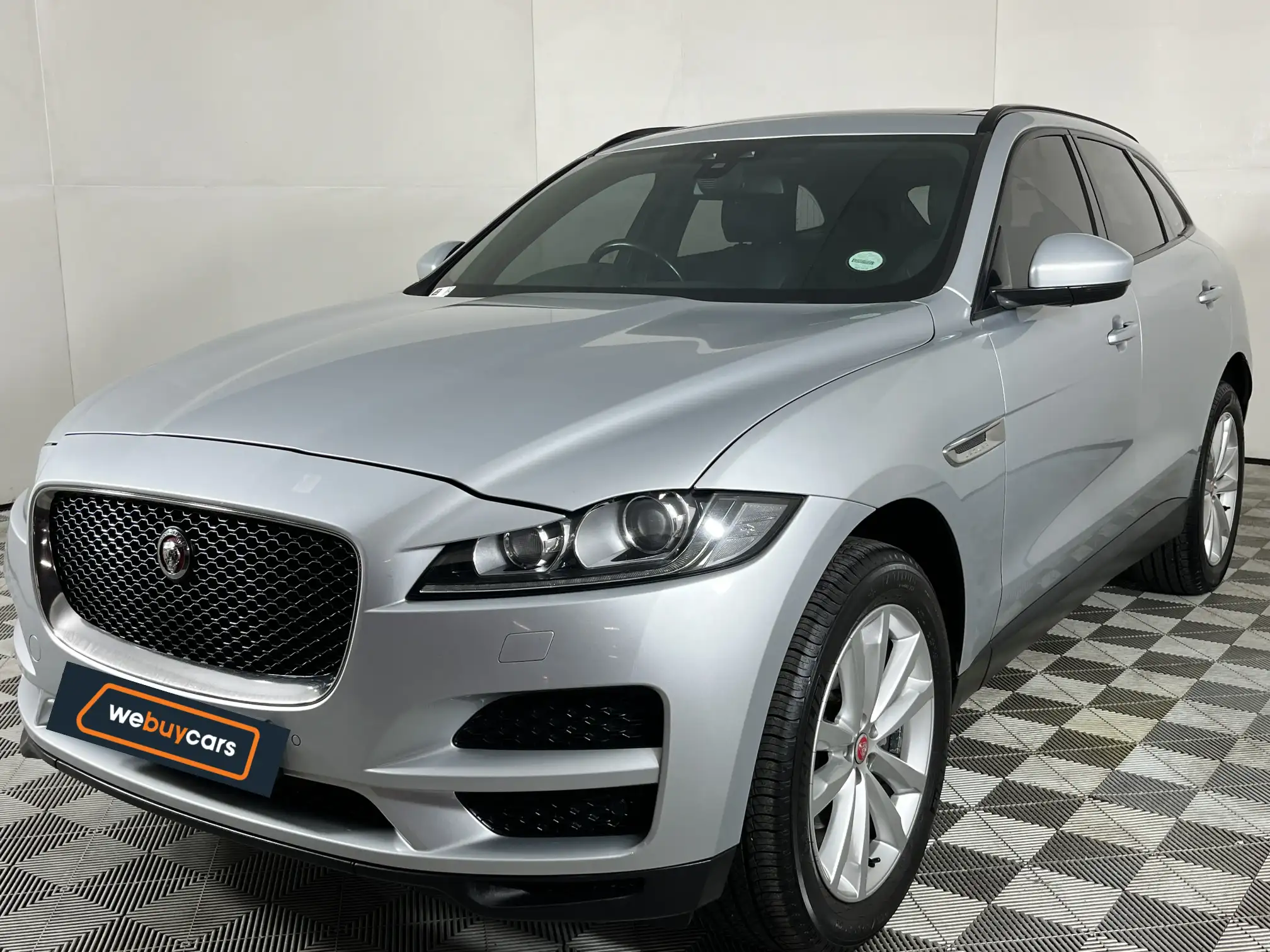 Jaguar F-Pace