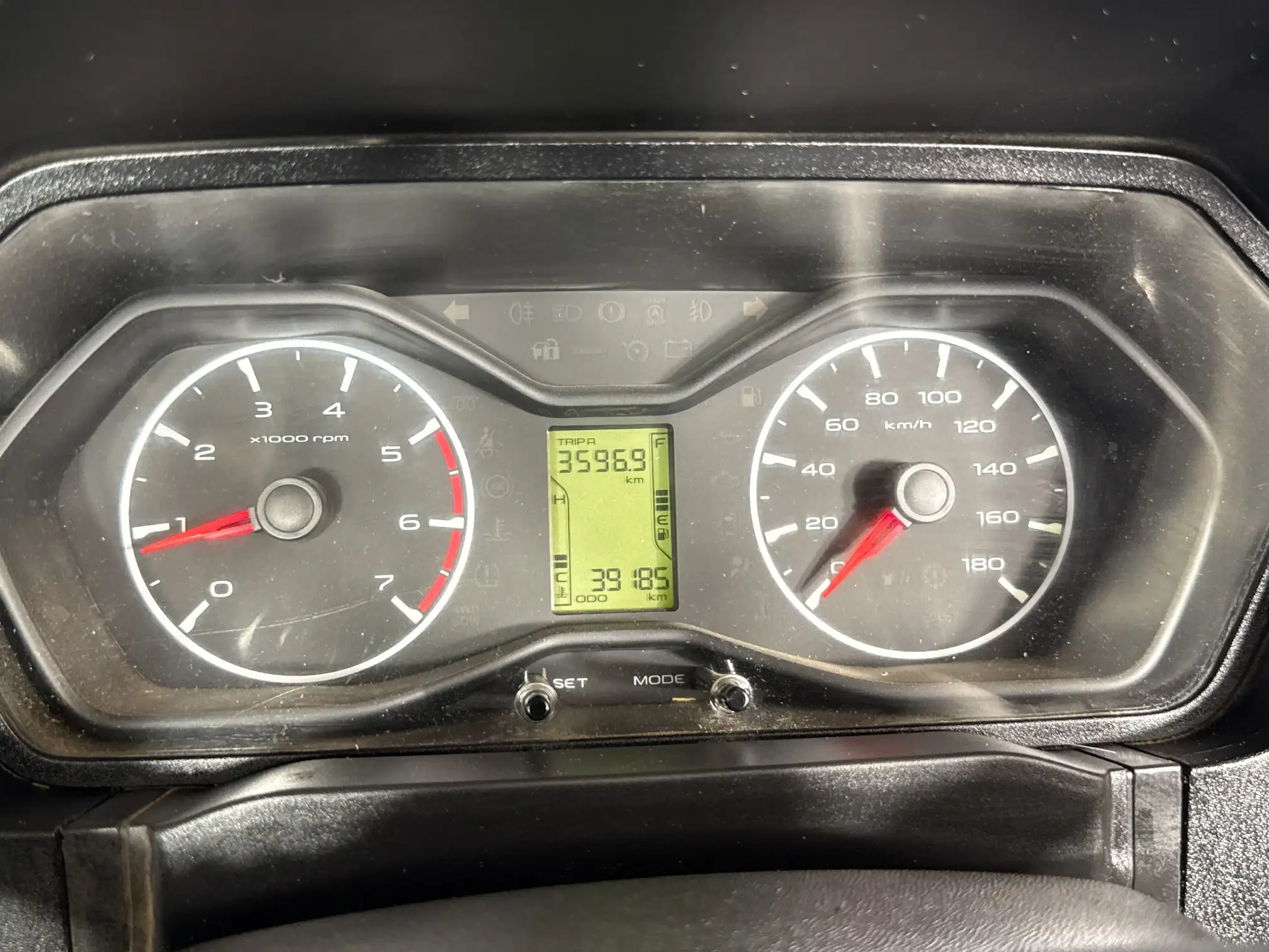 Mahindra PIK UP