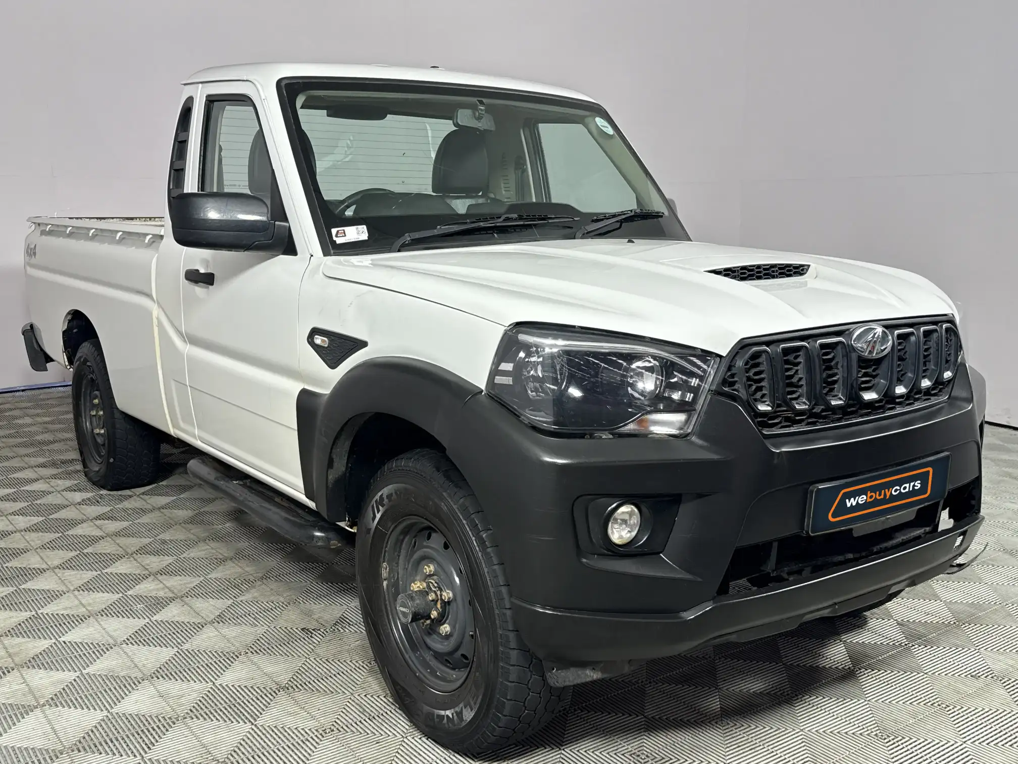 Mahindra PIK UP