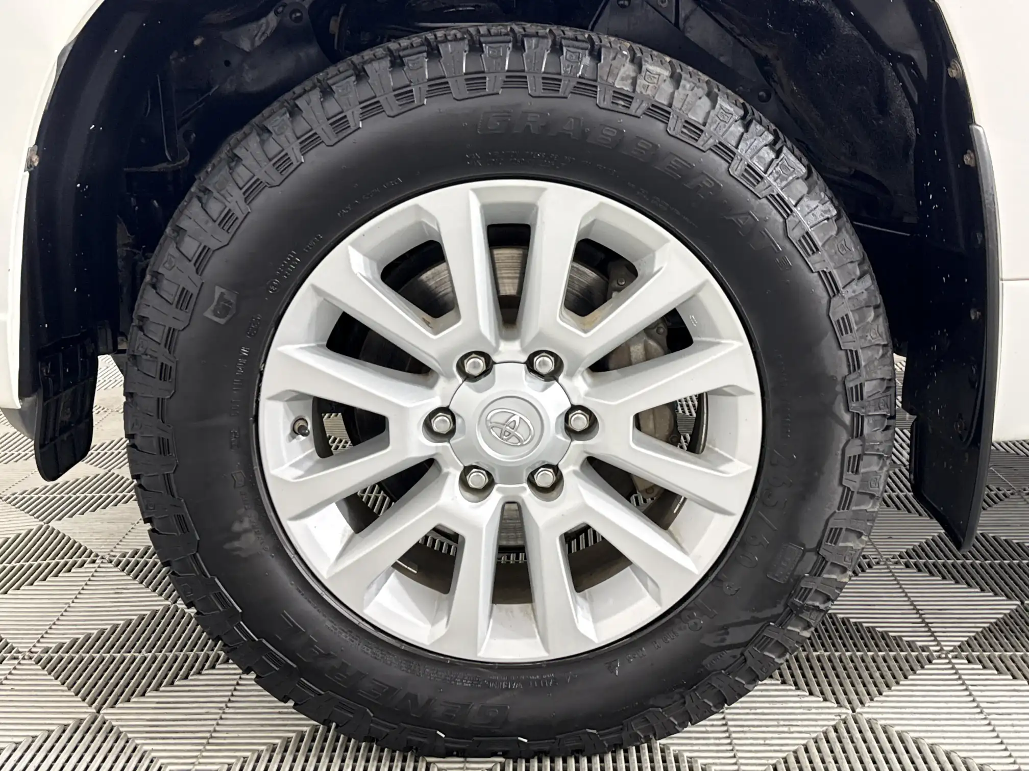 Toyota Prado