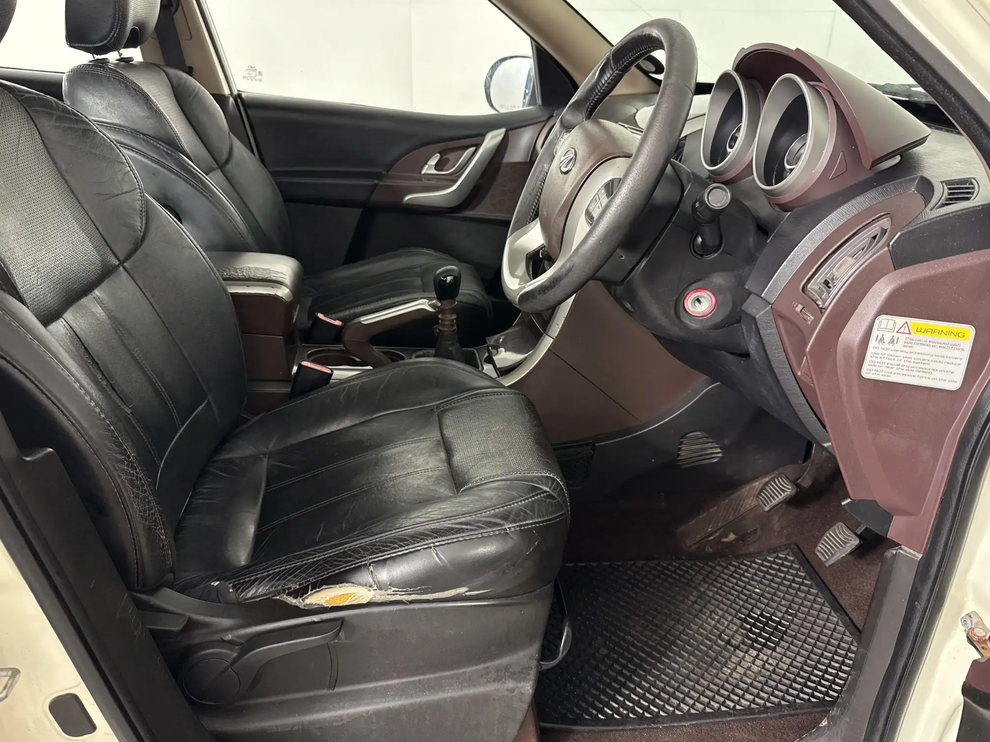 Mahindra XUV