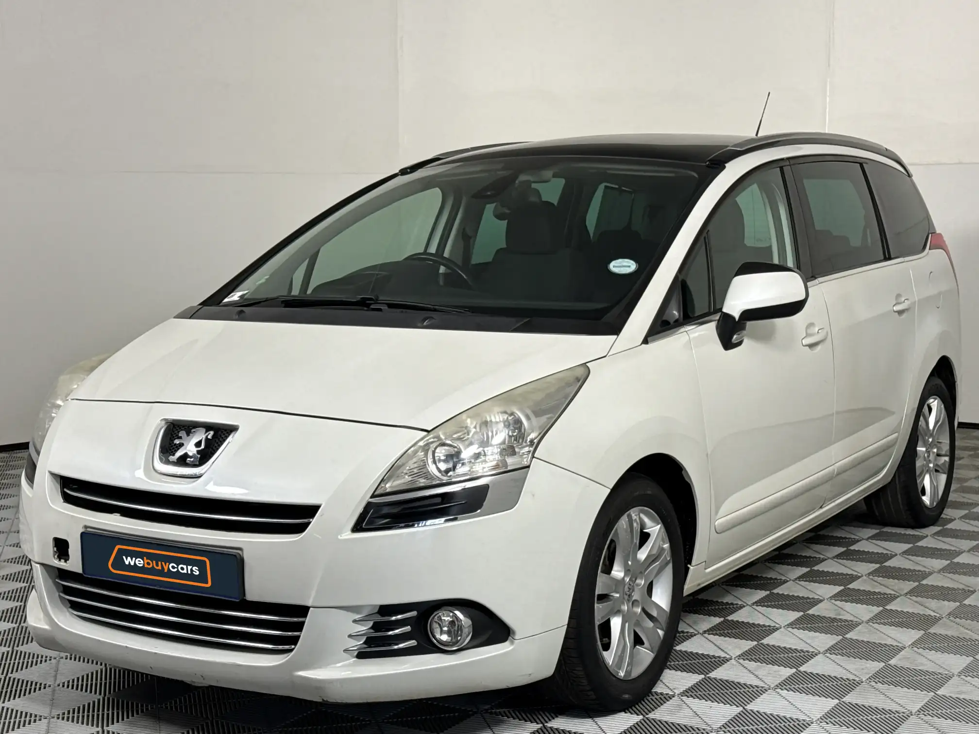 2012 Peugeot 5008