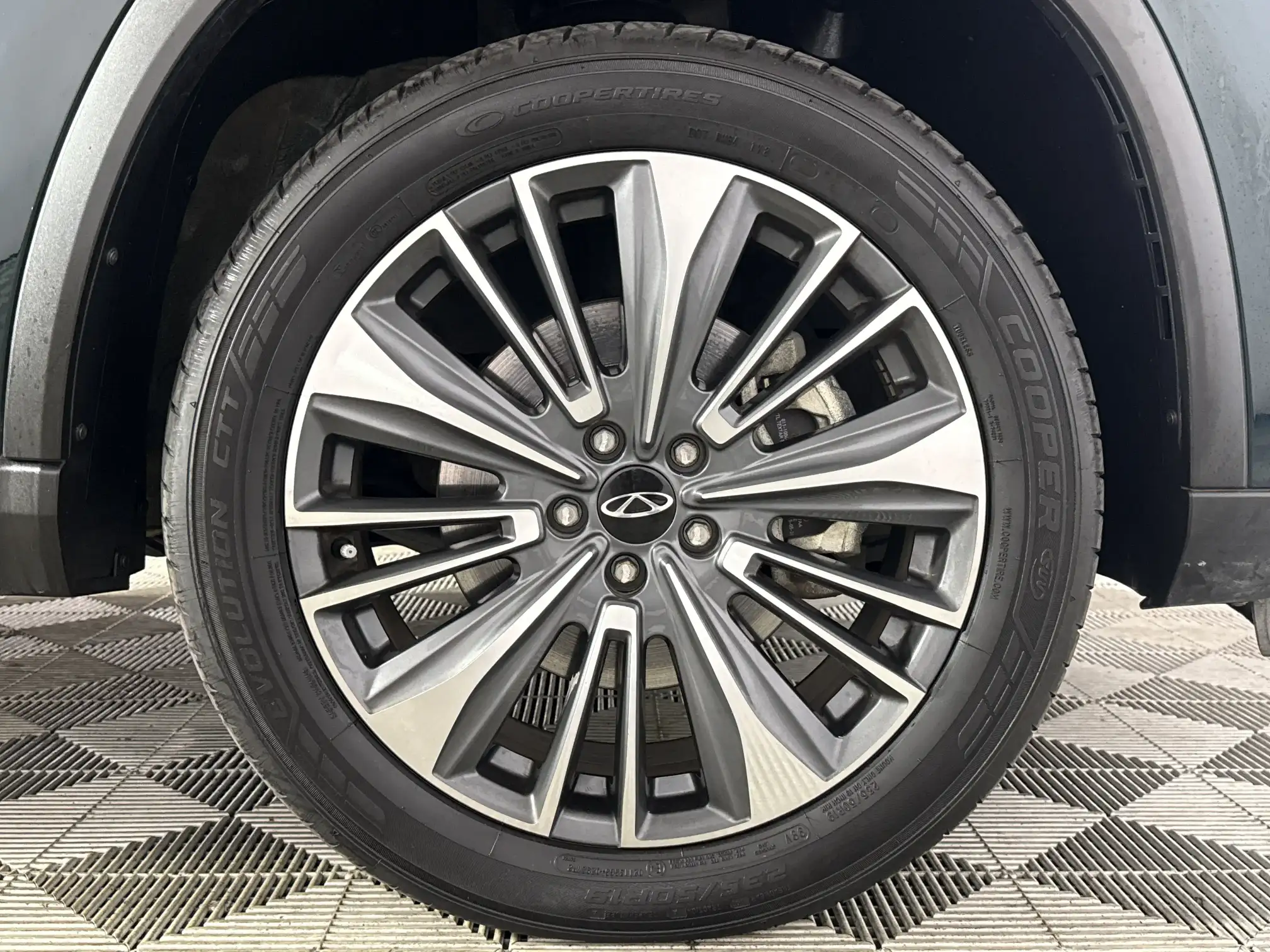 Chery Tiggo 8 PRO