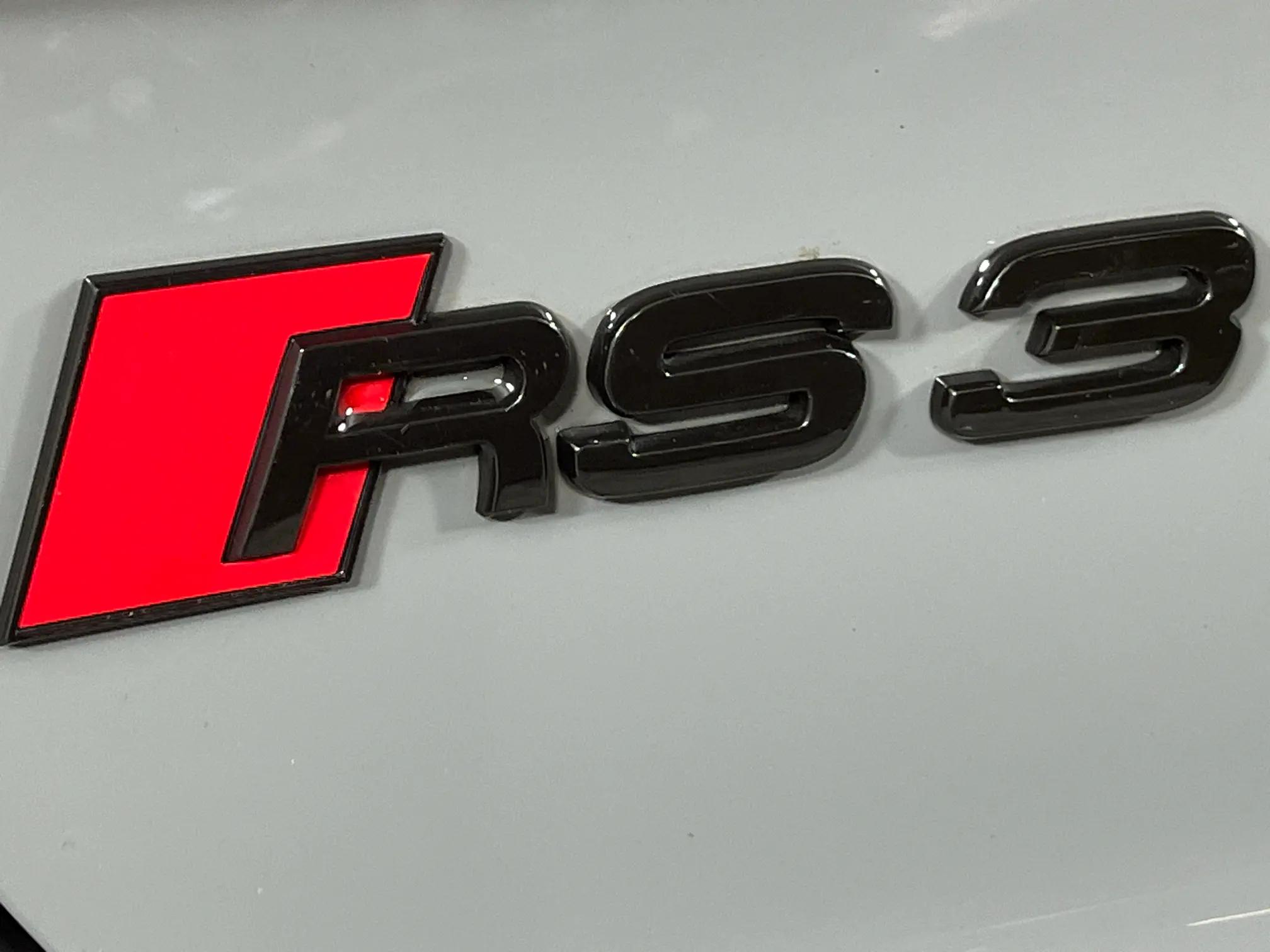 Audi RS3 Sportback (294 kW) Stronic for sale R 697 900 Carfind.co.za