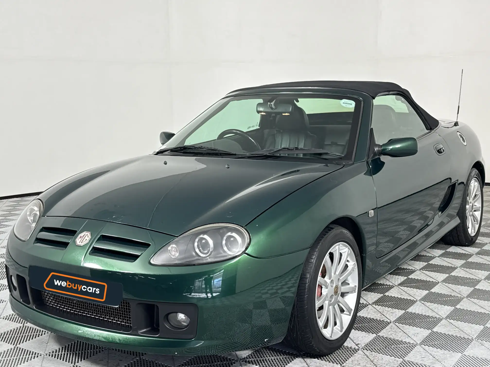 2004 MG TF