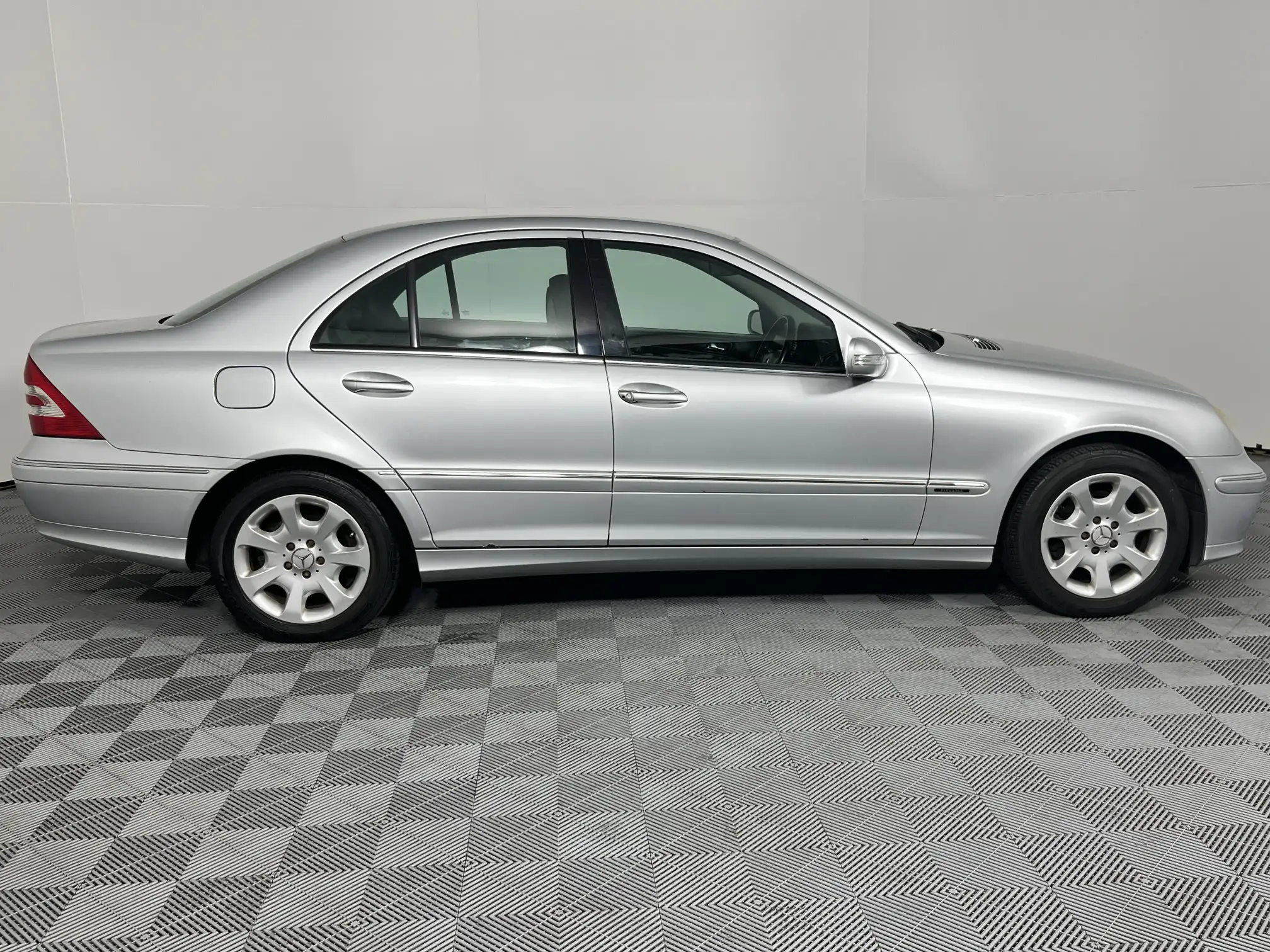 Mercedes-Benz C Class Sedan