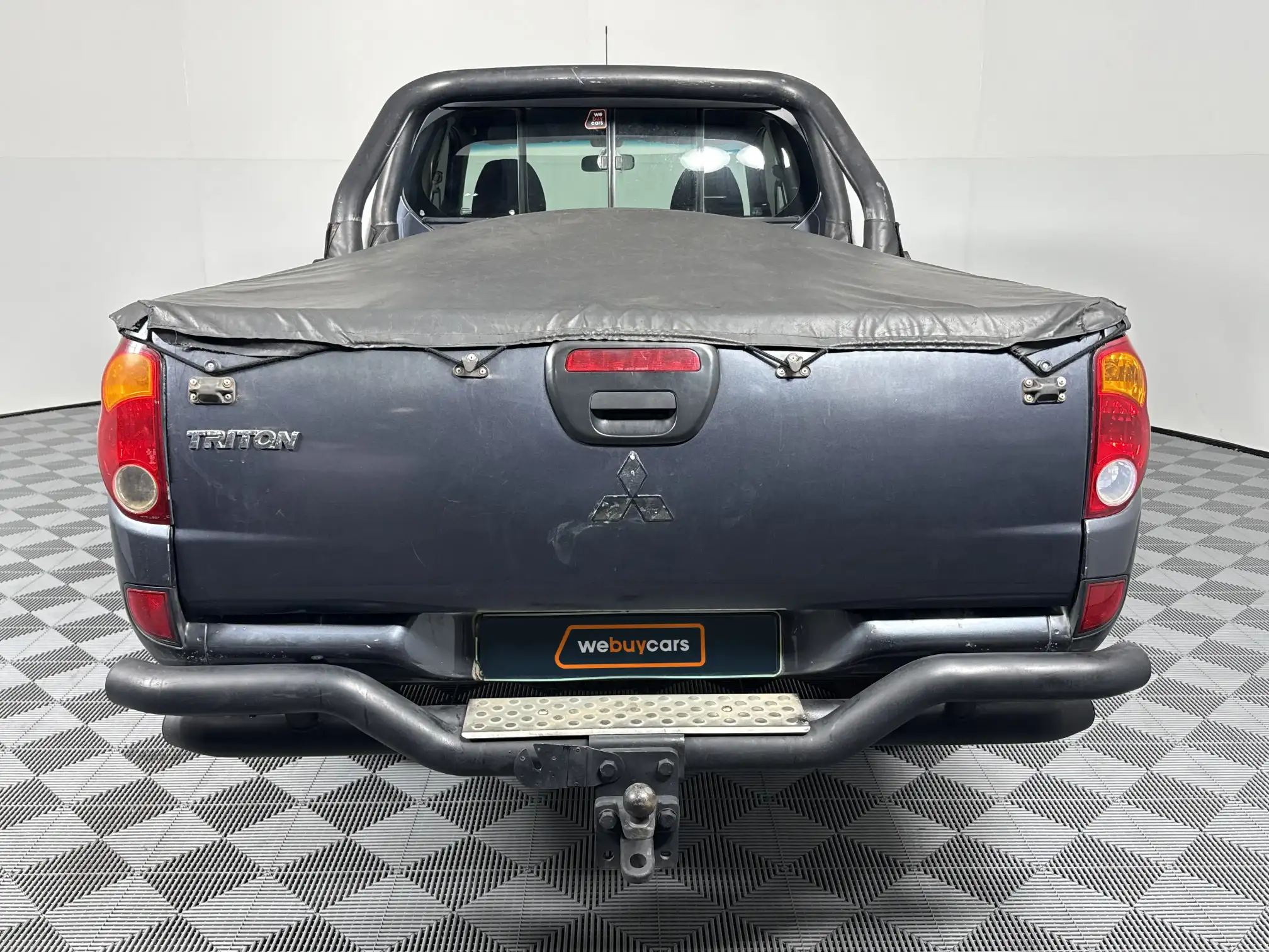 Mitsubishi Triton