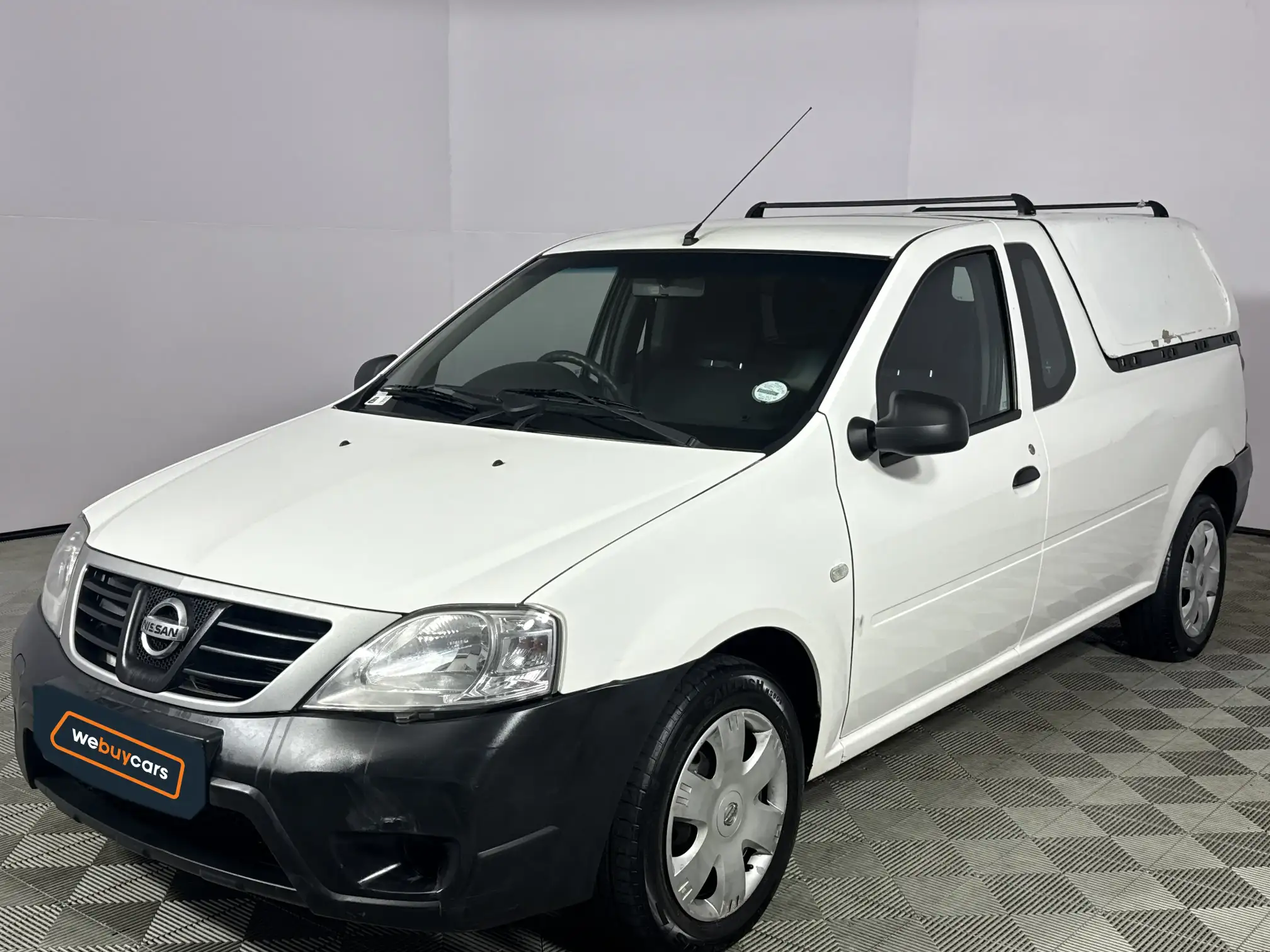 2021 Nissan NP200