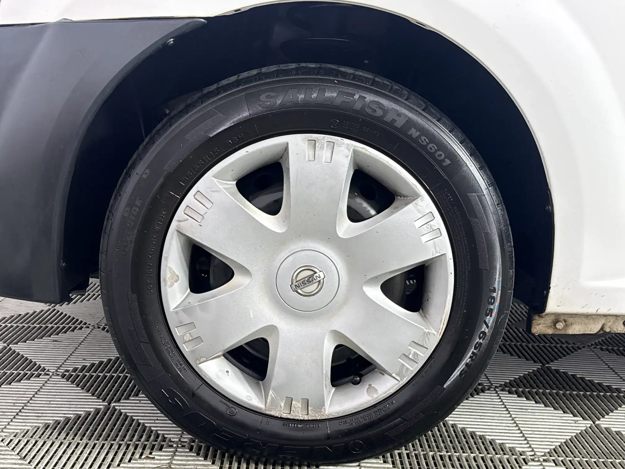 Nissan NP200