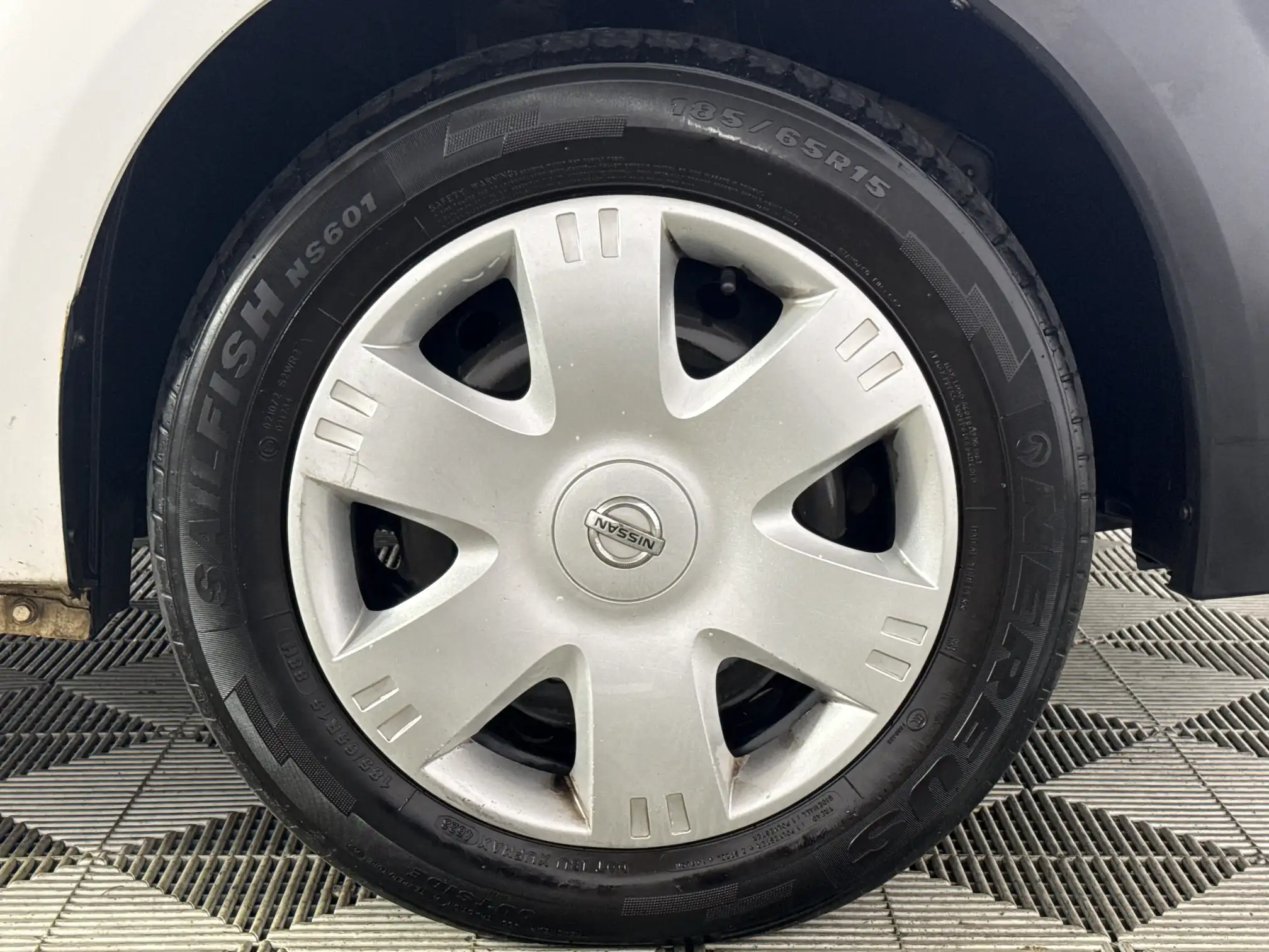 Nissan NP200