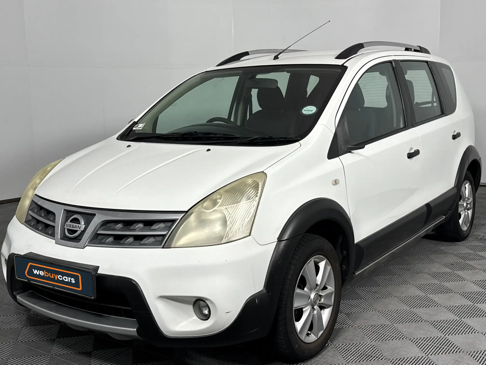 2011 Nissan Livina