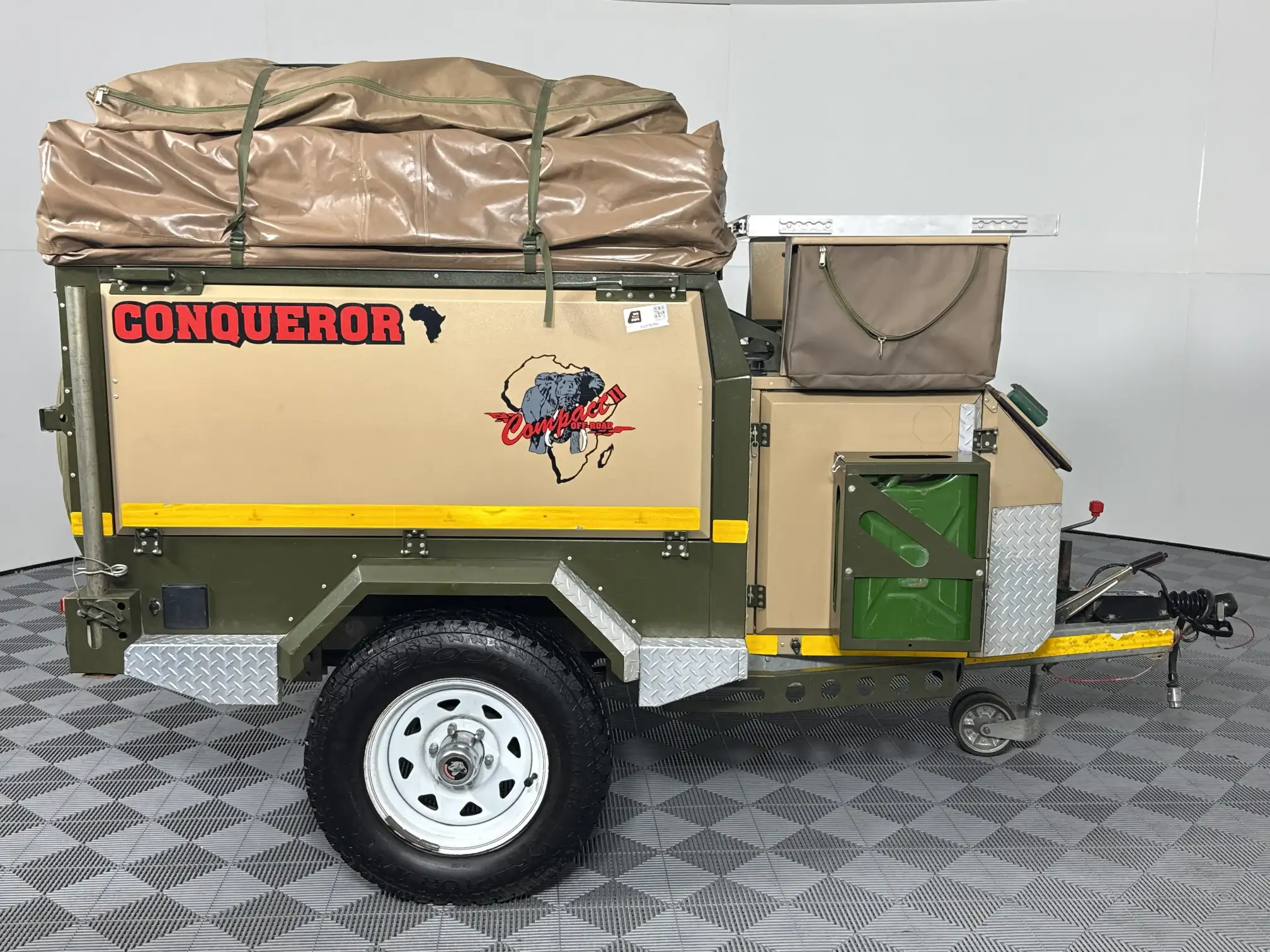 Conqueror Compact 2