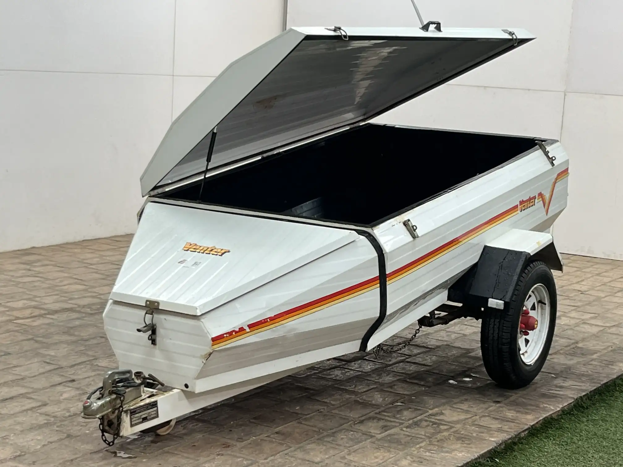 2001 Venter Super