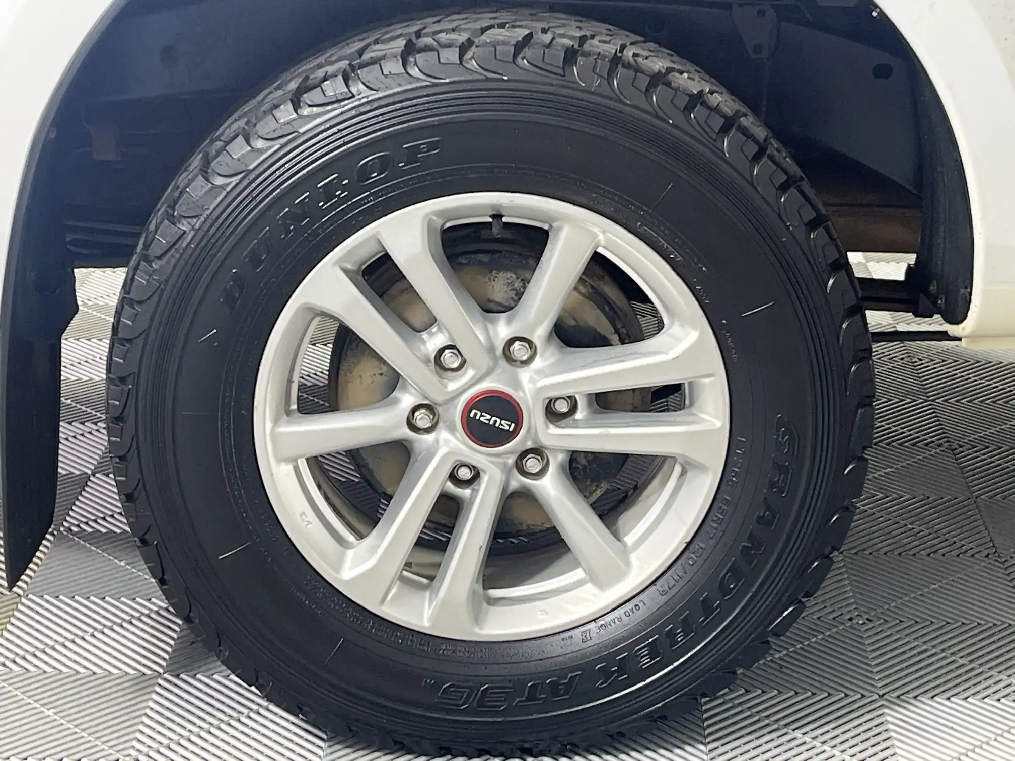 Isuzu D-MAX
