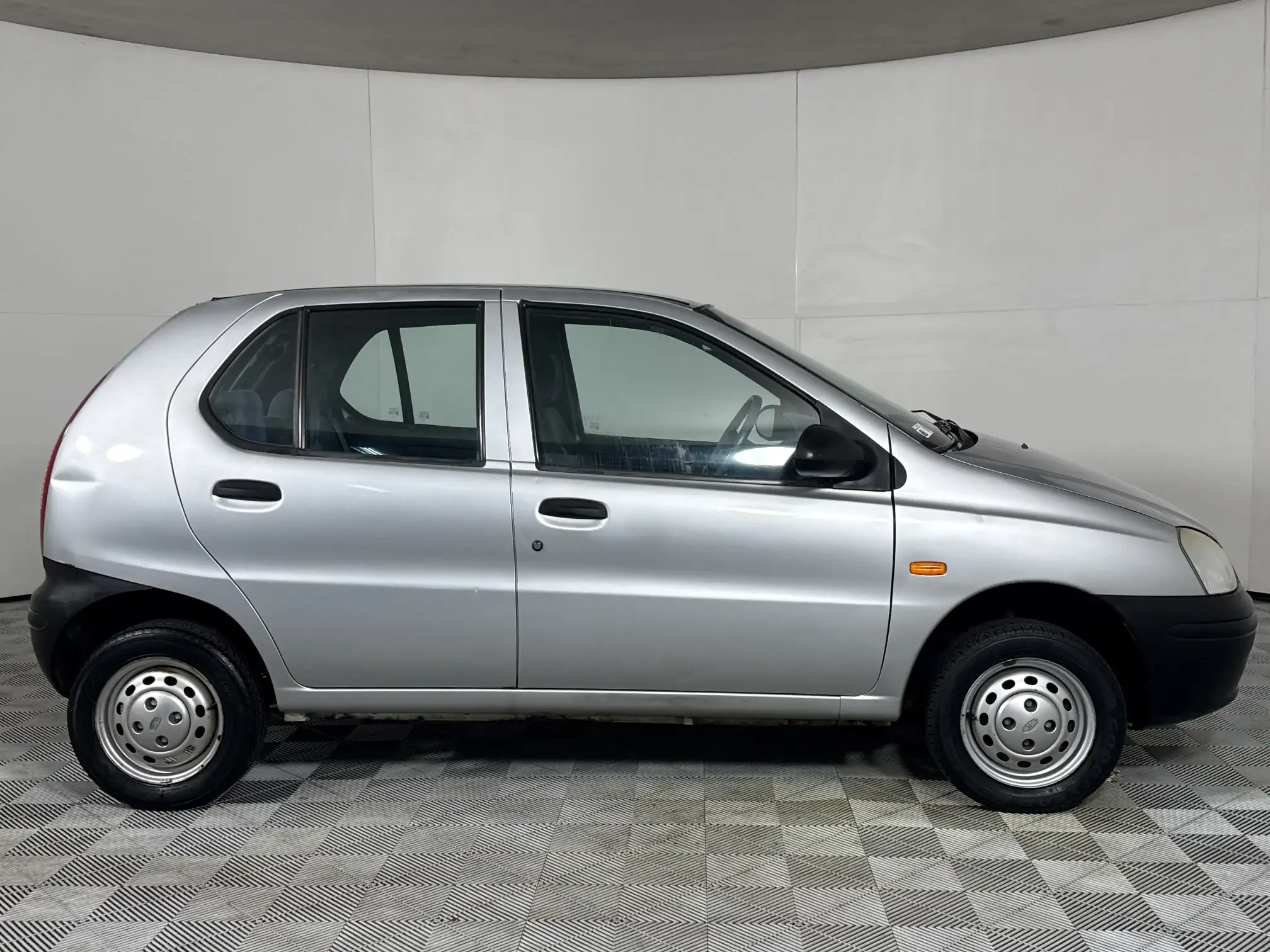 Tata Indica