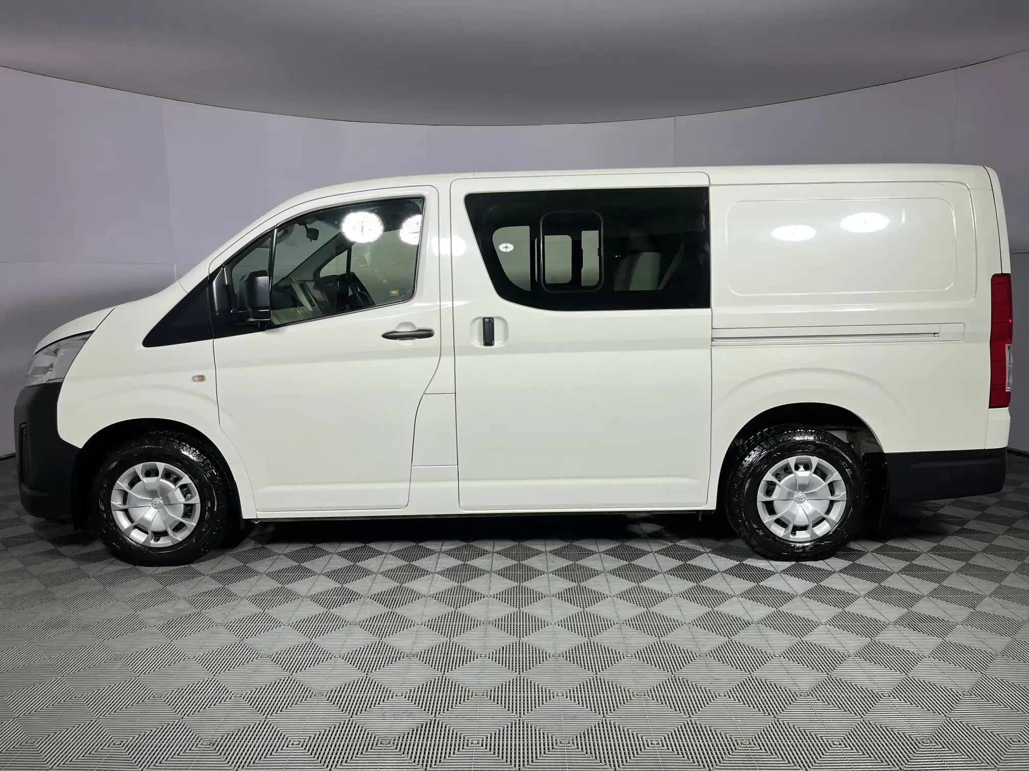 Toyota Quantum