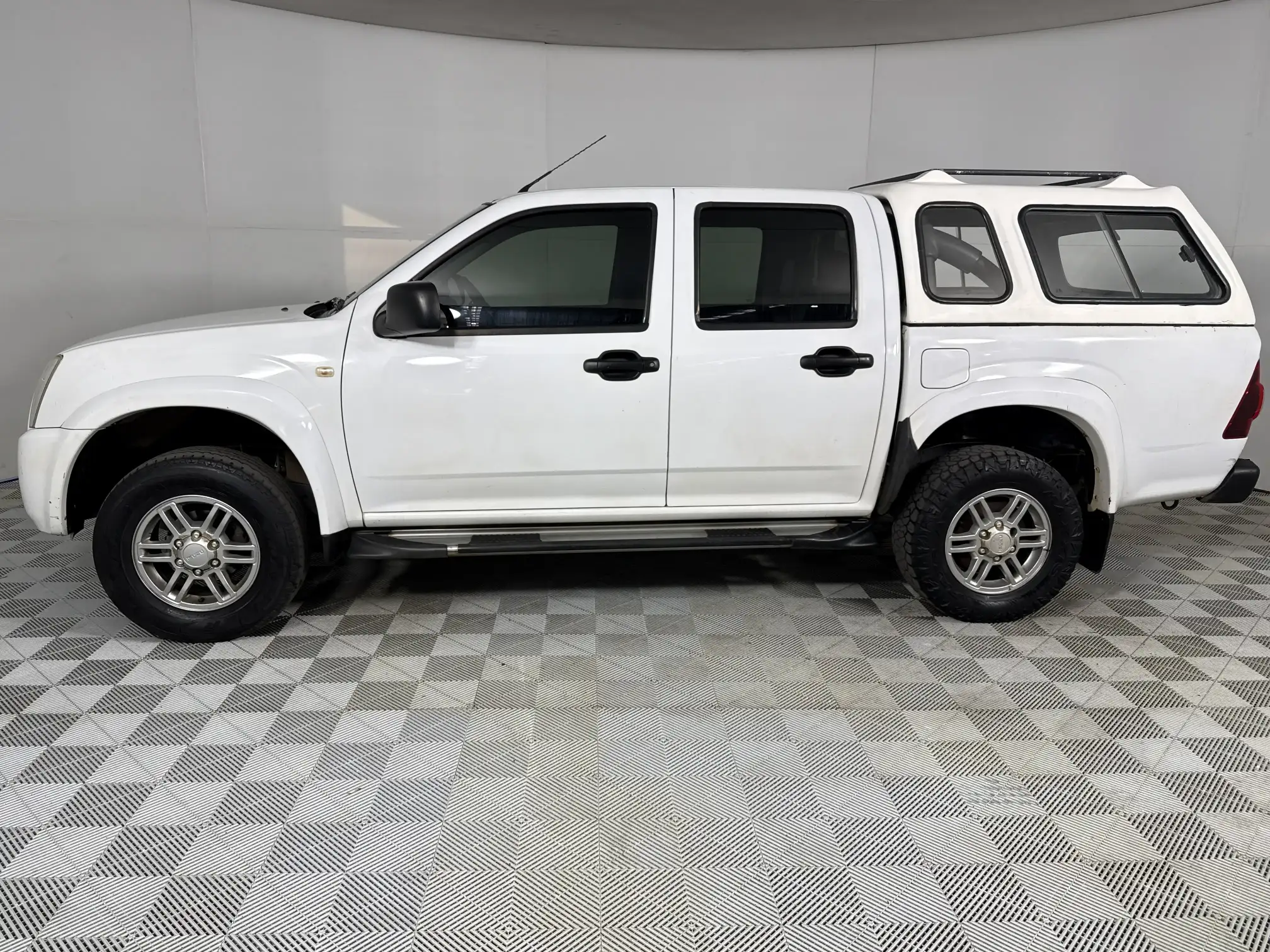Isuzu KB