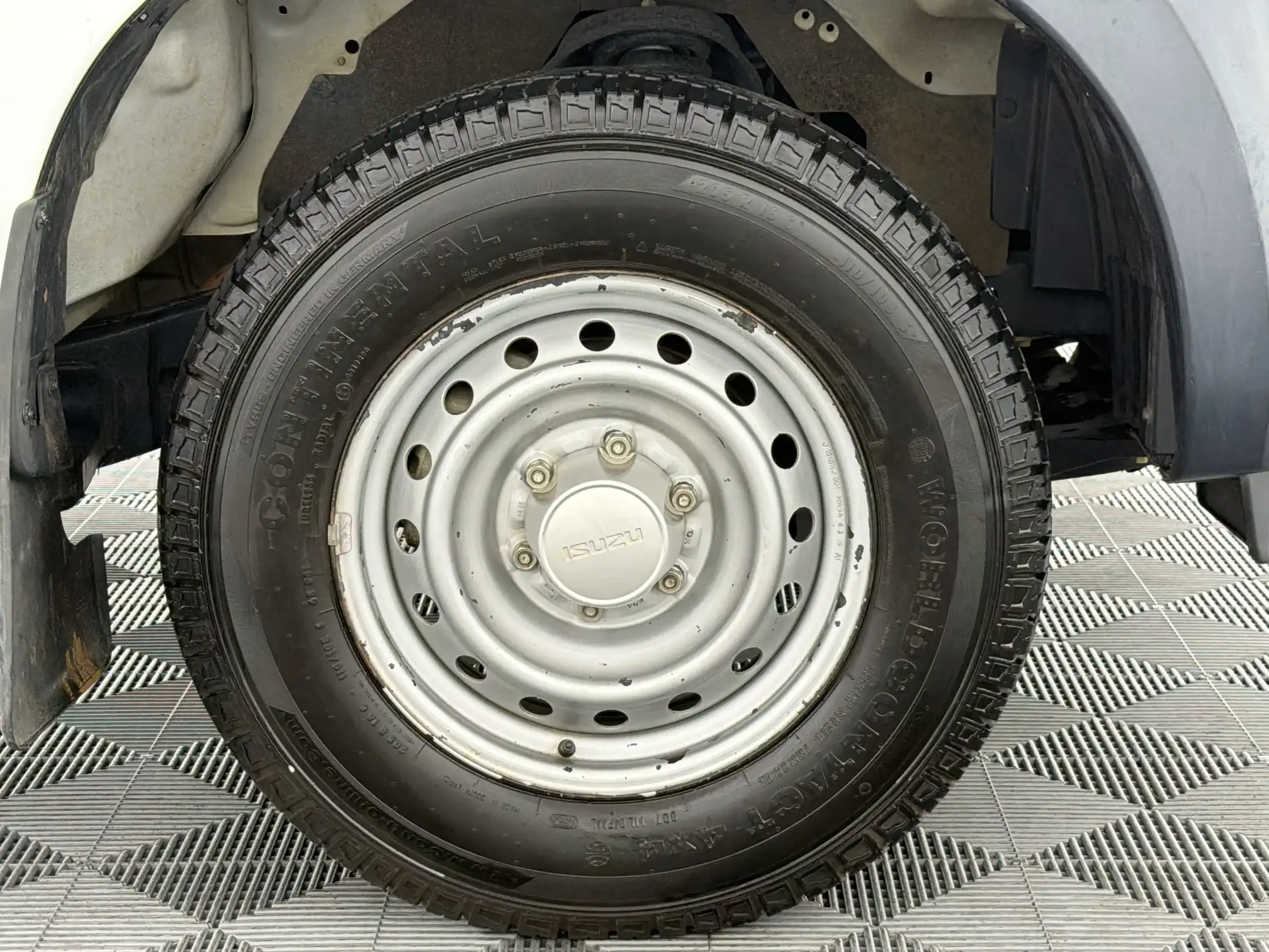 Isuzu KB