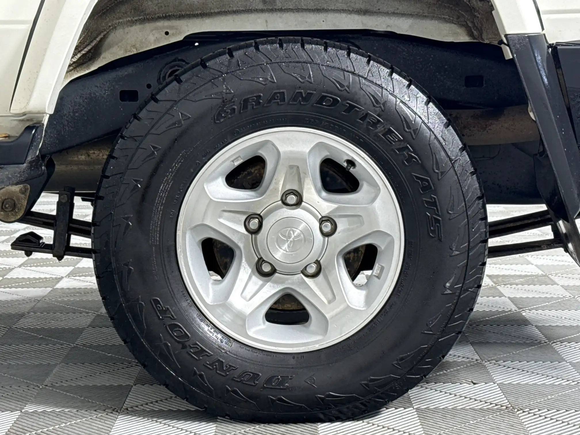 Toyota Land Cruiser 70 Series