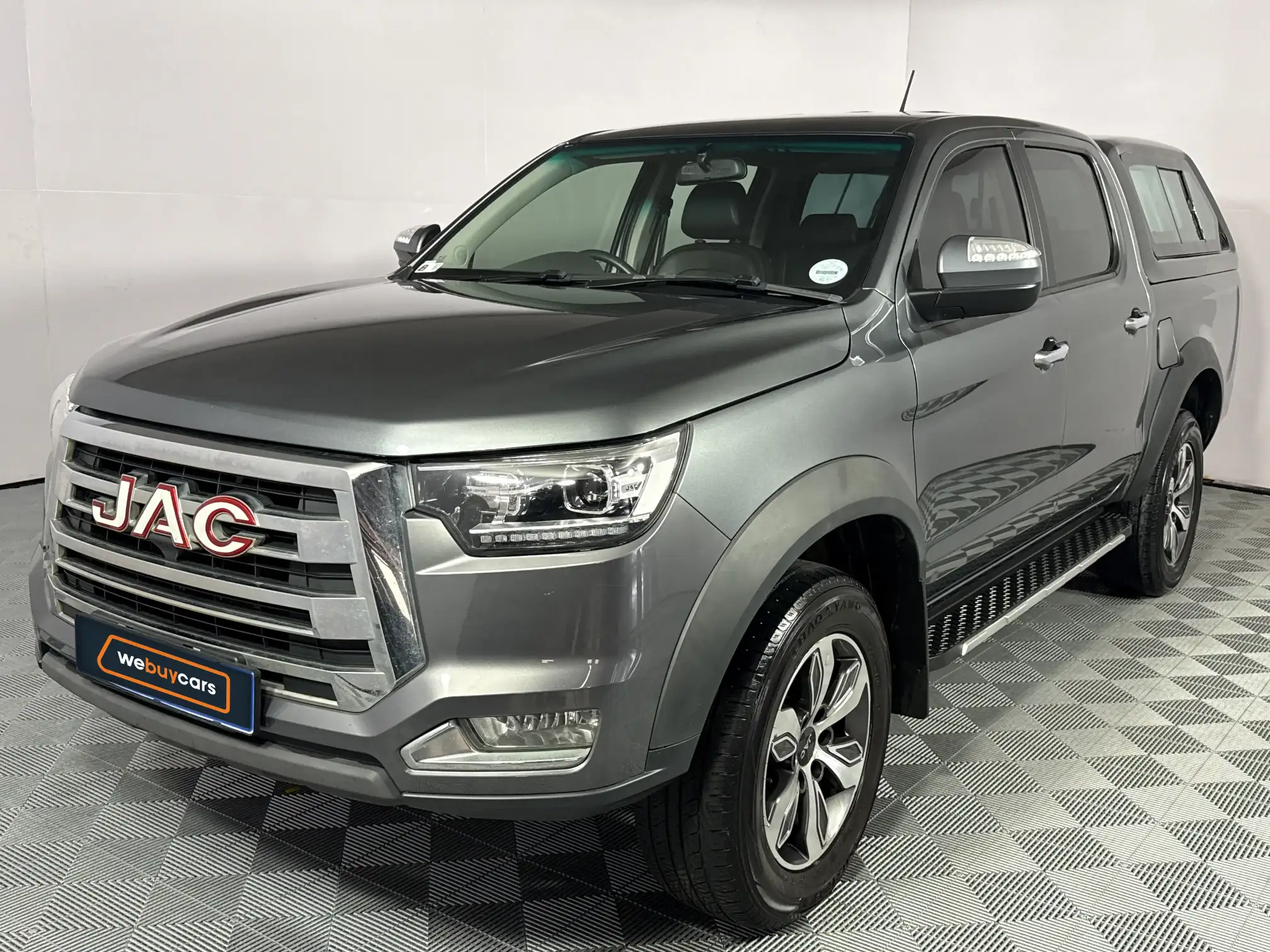 2022 JAC T8