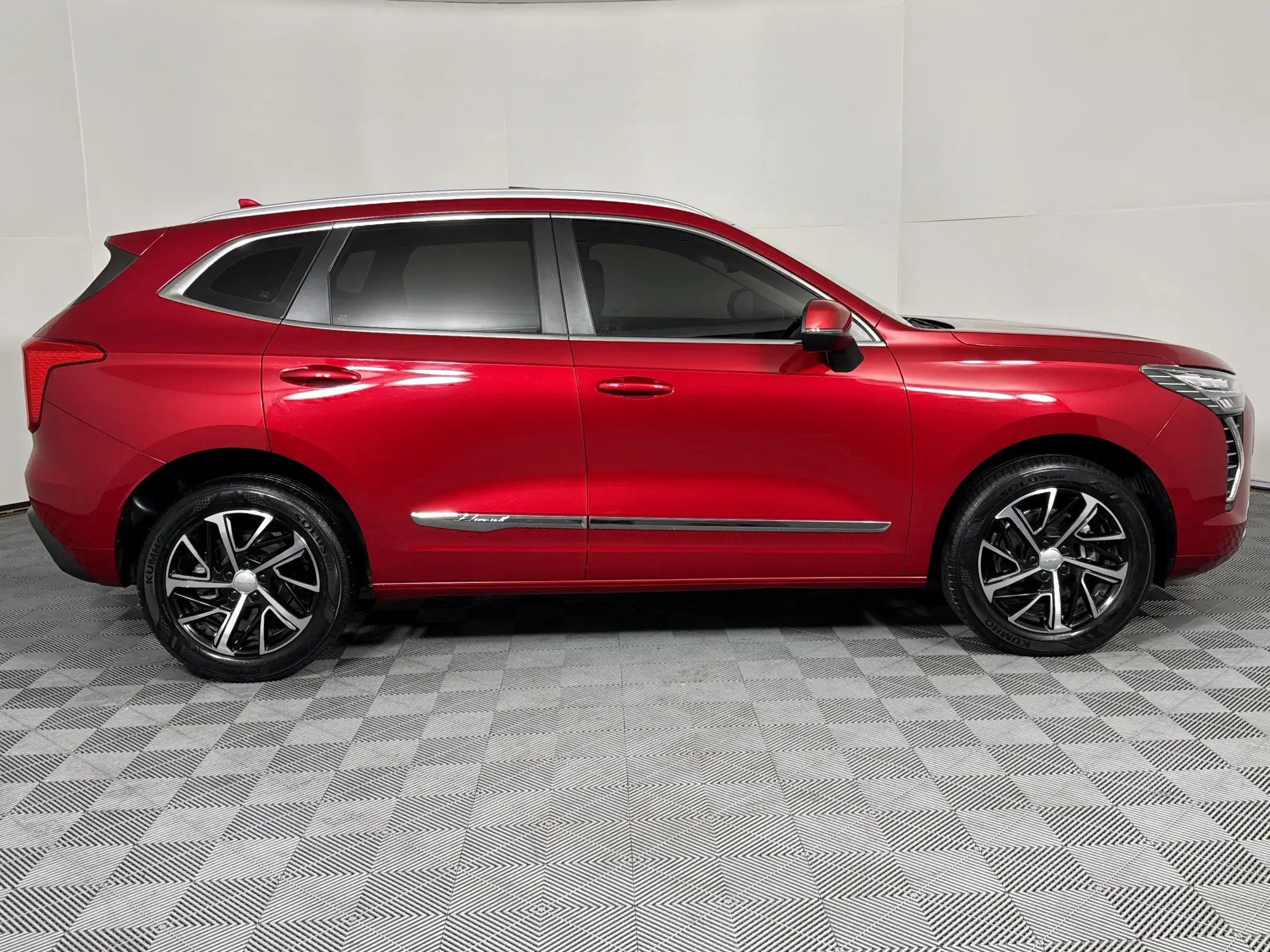 Haval Jolion