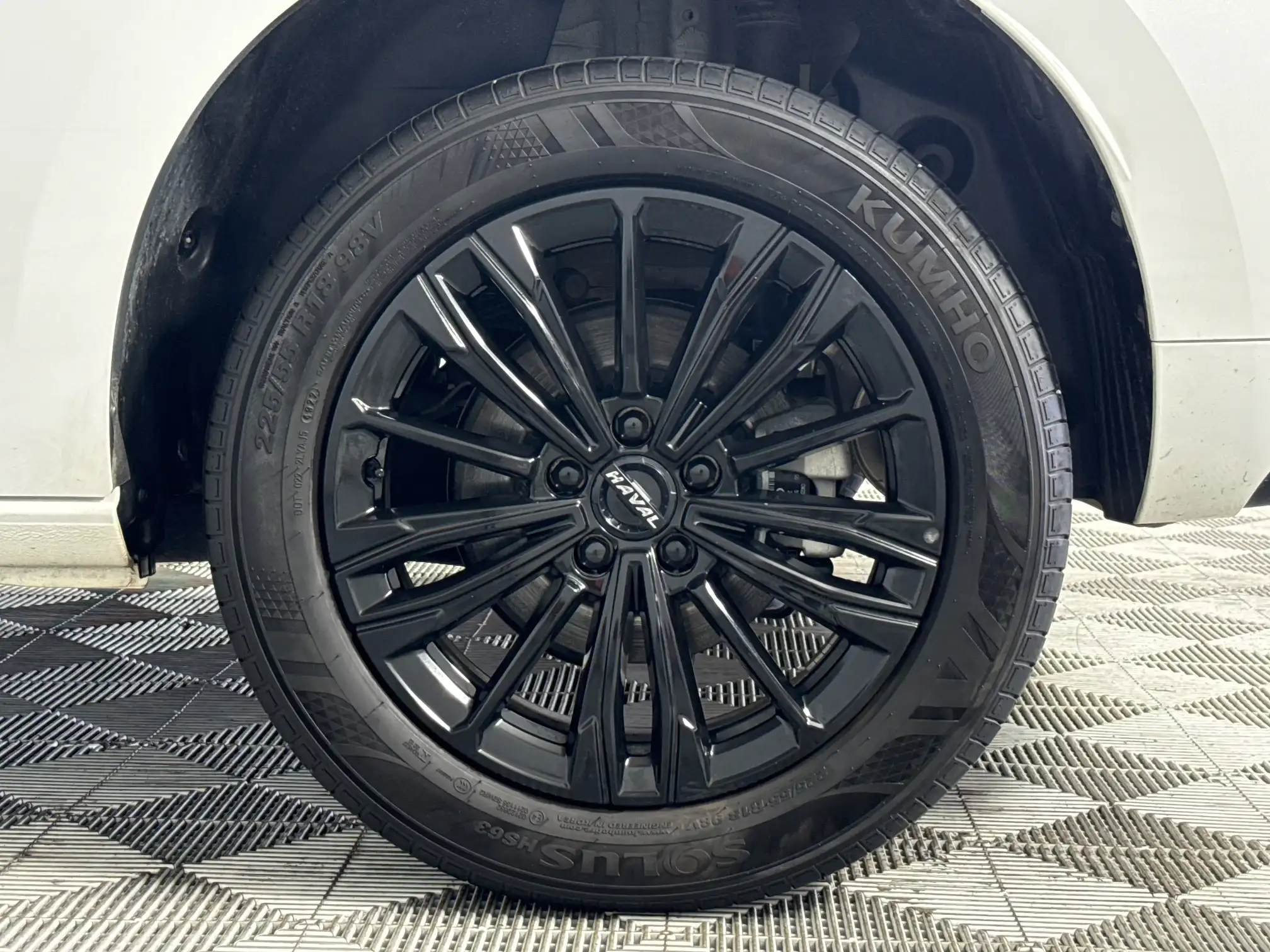 Haval Jolion