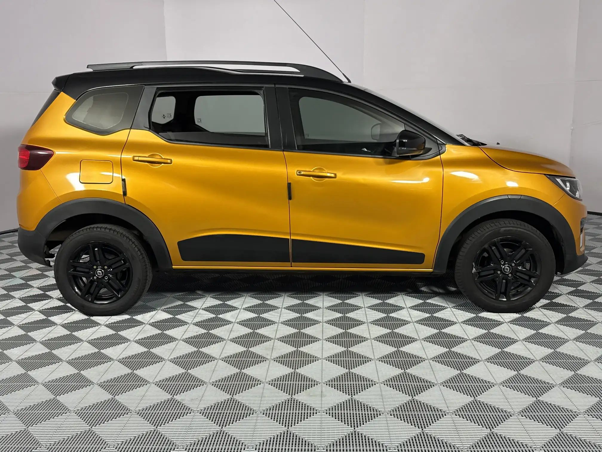 Renault Triber