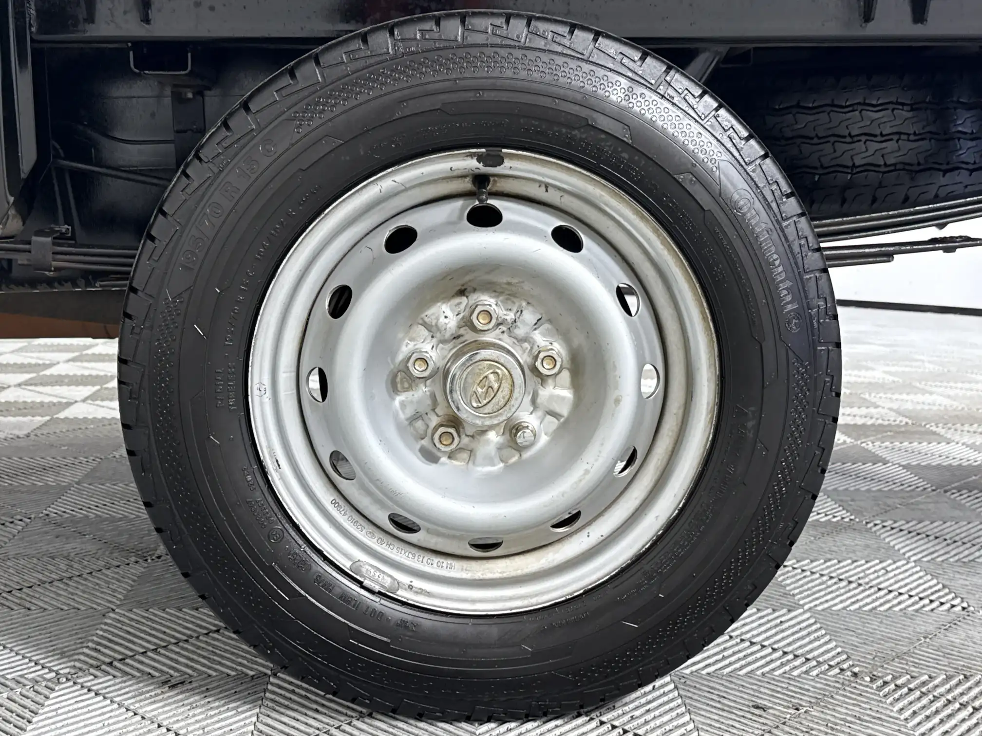 Hyundai H100