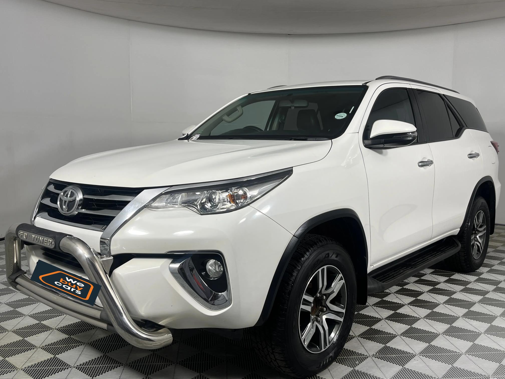 Toyota Fortuner IV 2.4 GD-6 Raised Body
