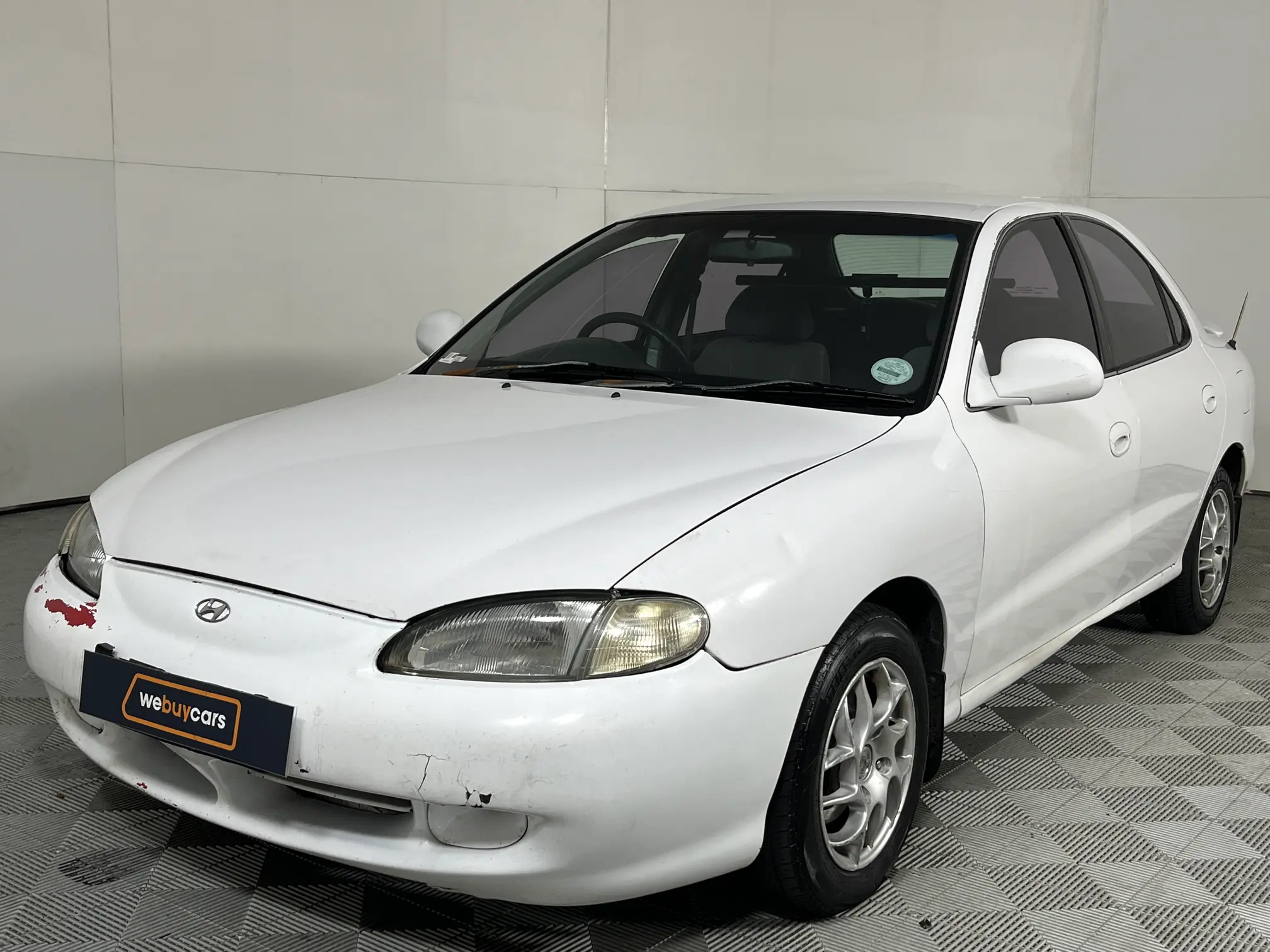 1998 Hyundai Elantra 1.6 GLS Auto