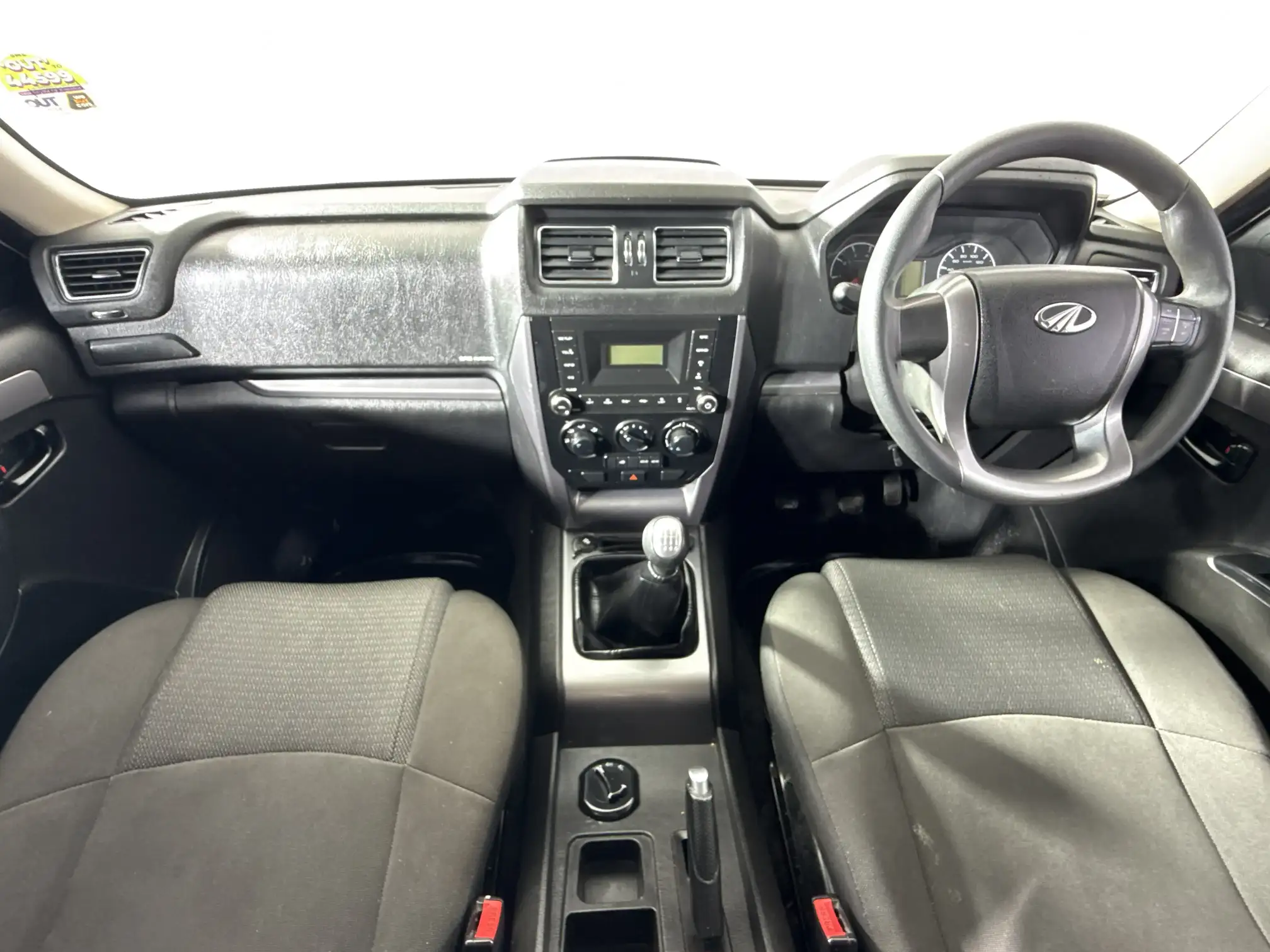 Mahindra PIK UP